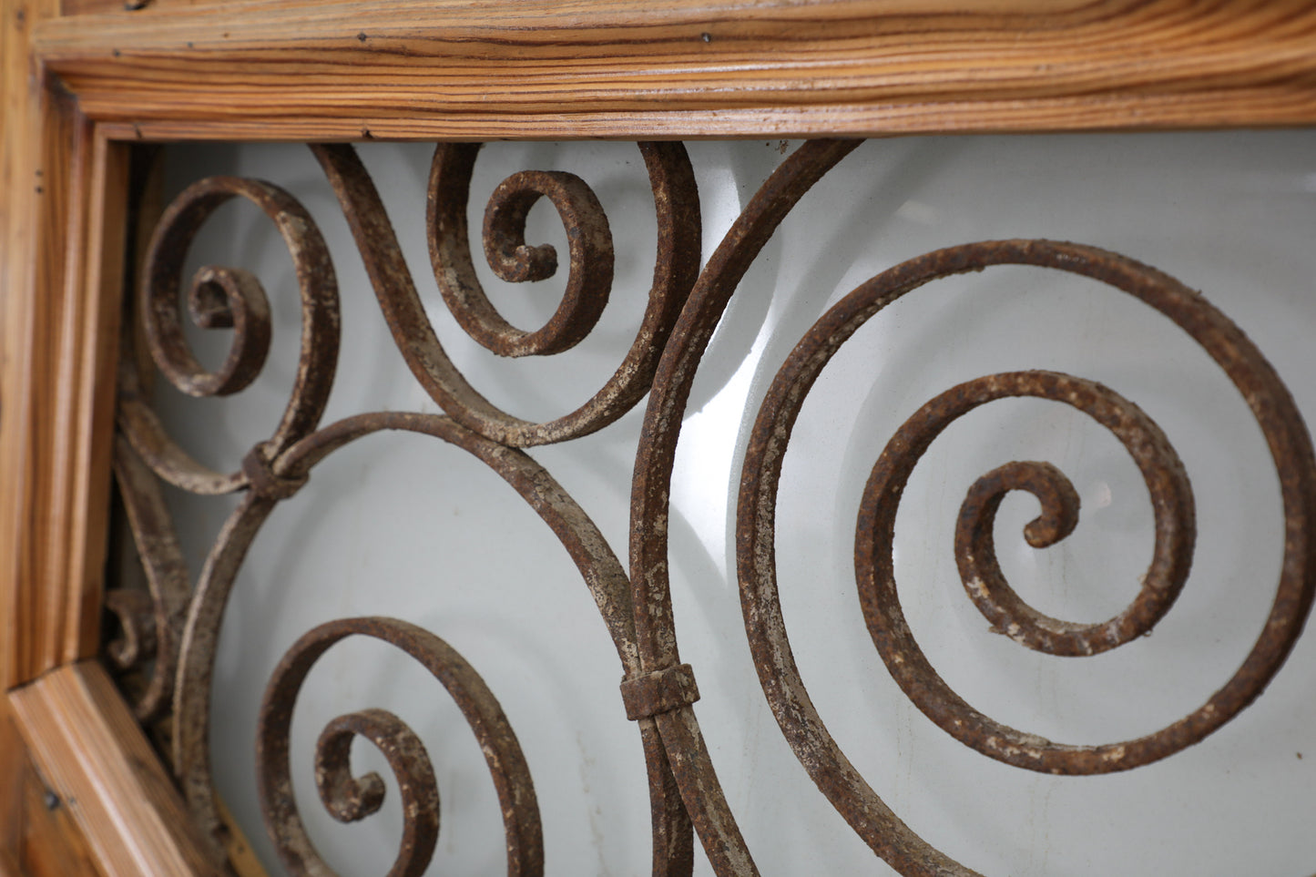 VINTAGE DBL FRENCH METAL DOOR A151
