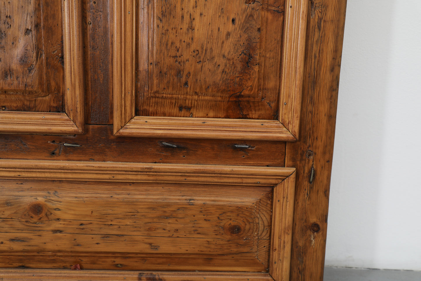 VINTAGE DBL FRENCH METAL DOOR A151