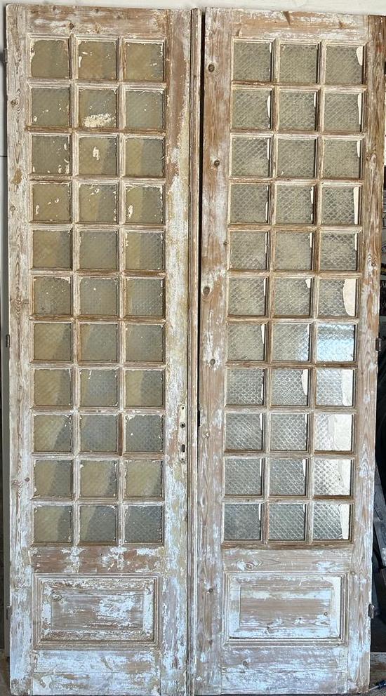VINTAGE DBL FRENCH GLASS DOOR L073
