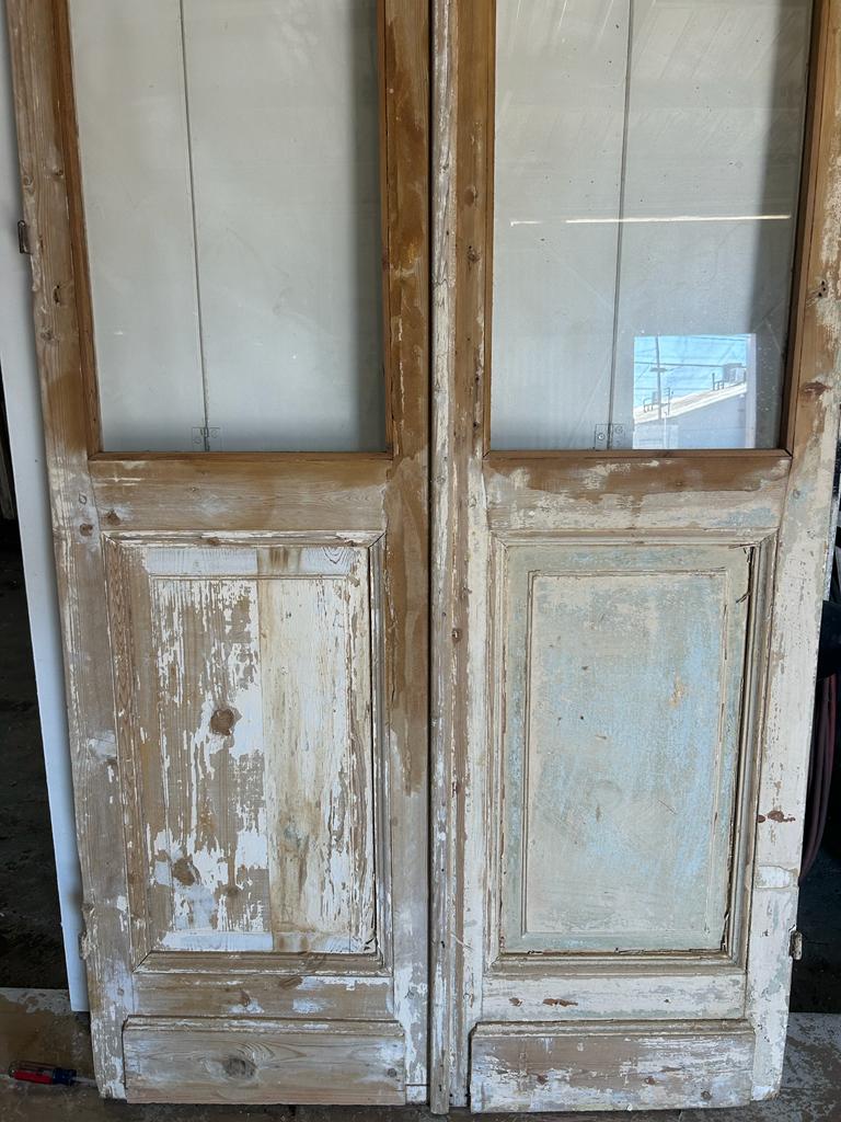 VINTAGE DBL FRENCH GLASS DOOR L074