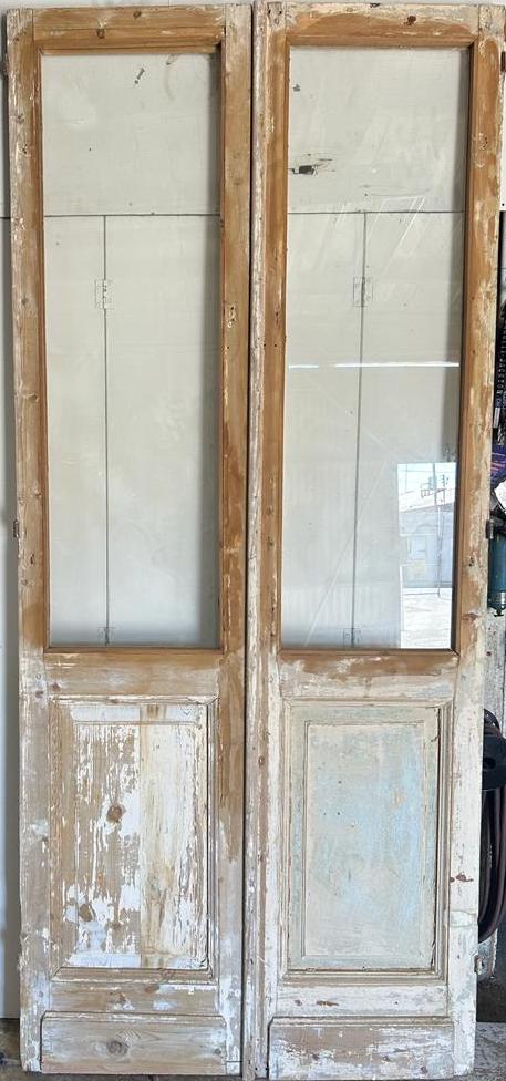 VINTAGE DBL FRENCH GLASS DOOR L074