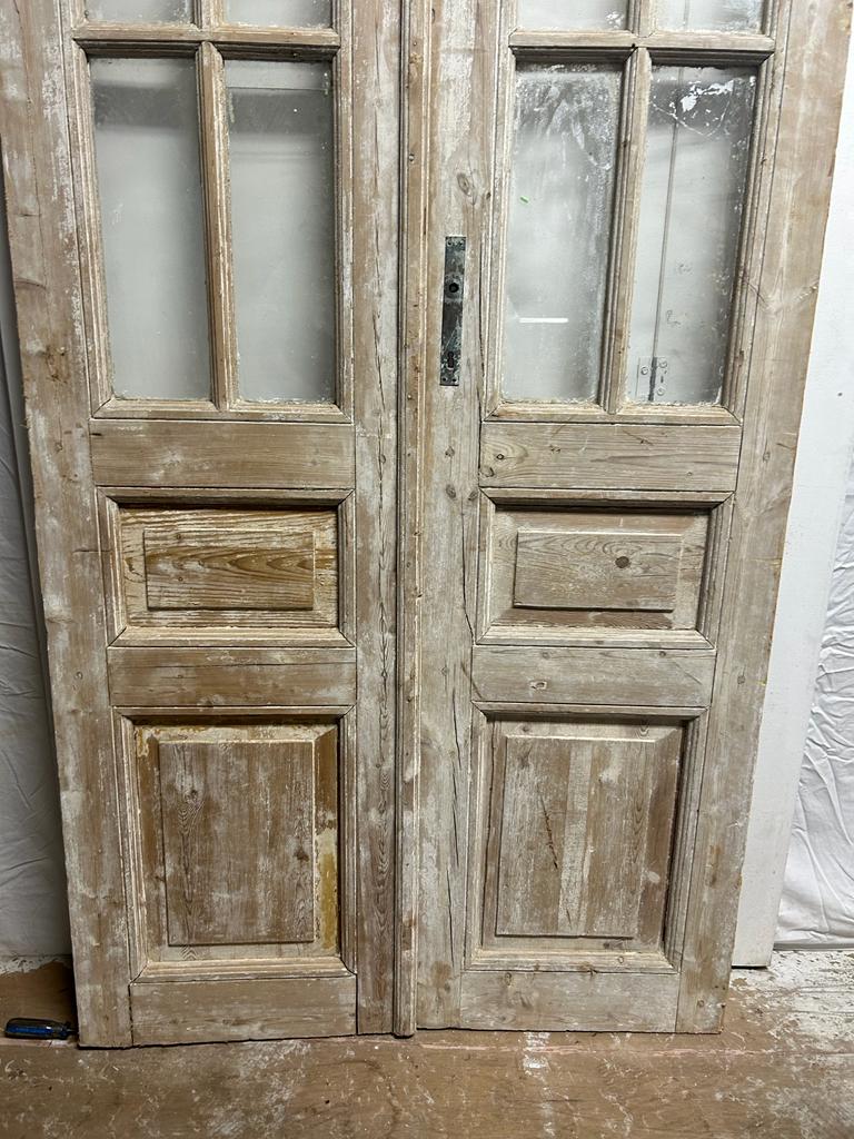 VINTAGE DBL FRENCH GLASS DOOR L077