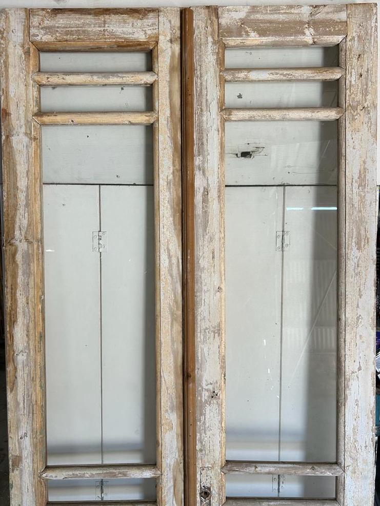 VINTAGE DBL FRENCH GLASS DOOR L213
