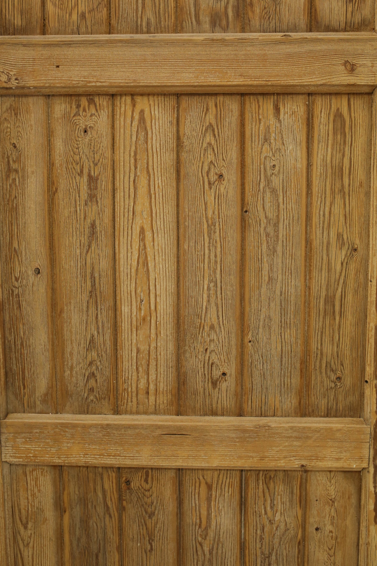 VINTAGE SINGLE DOOR A448