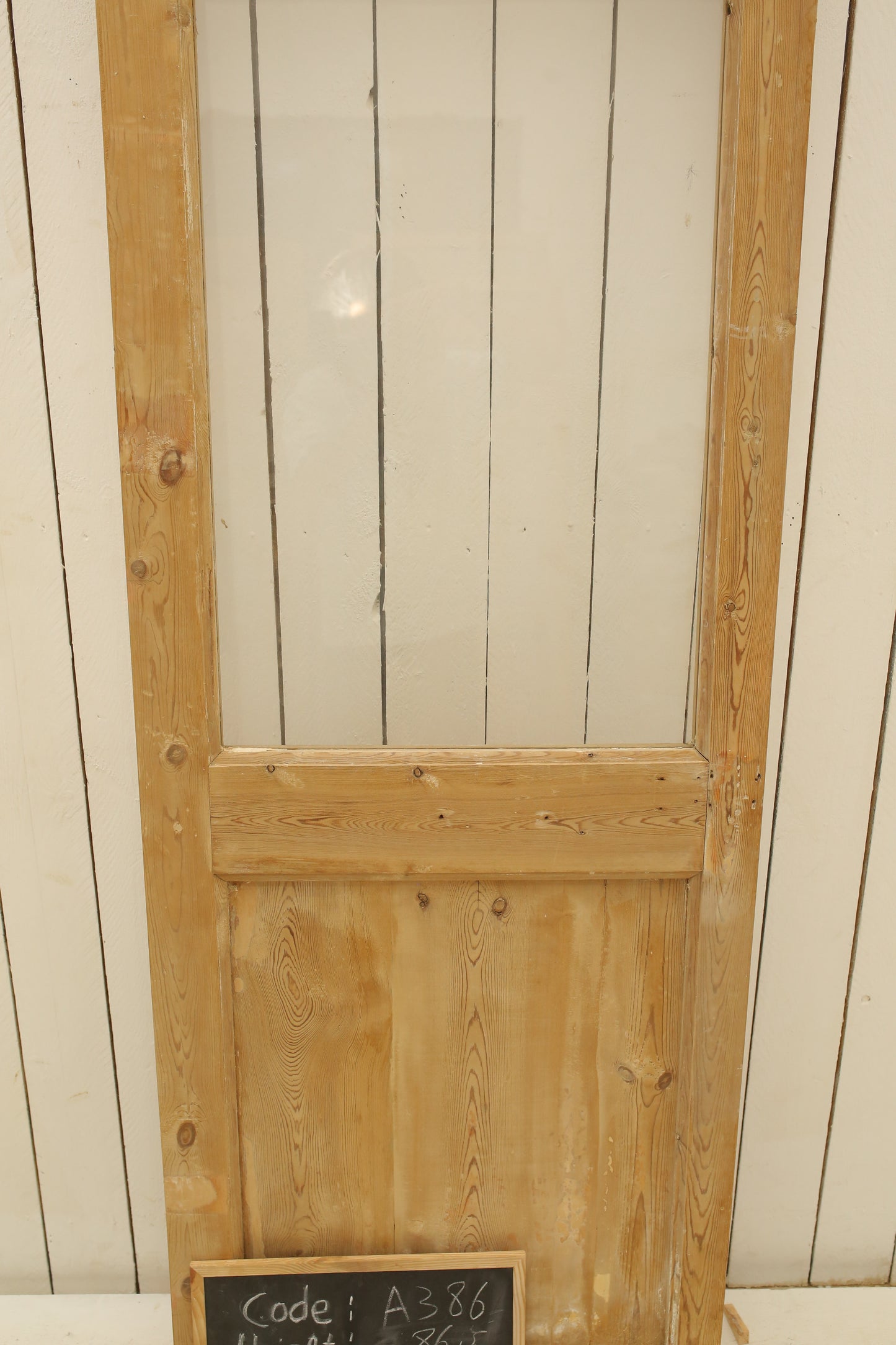 VINTAGE SINGLE GLASS DOOR A386