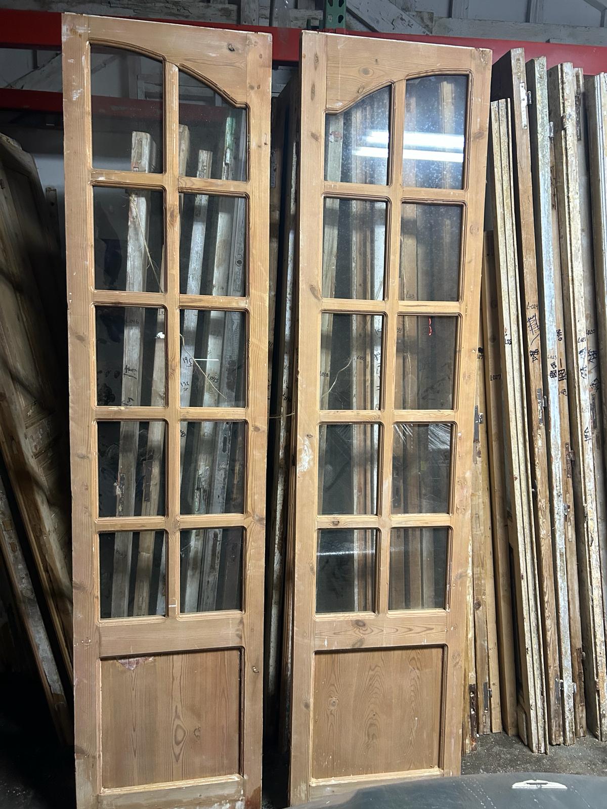 VINTAGE DBL FRENCH  GLASS DOOR L067