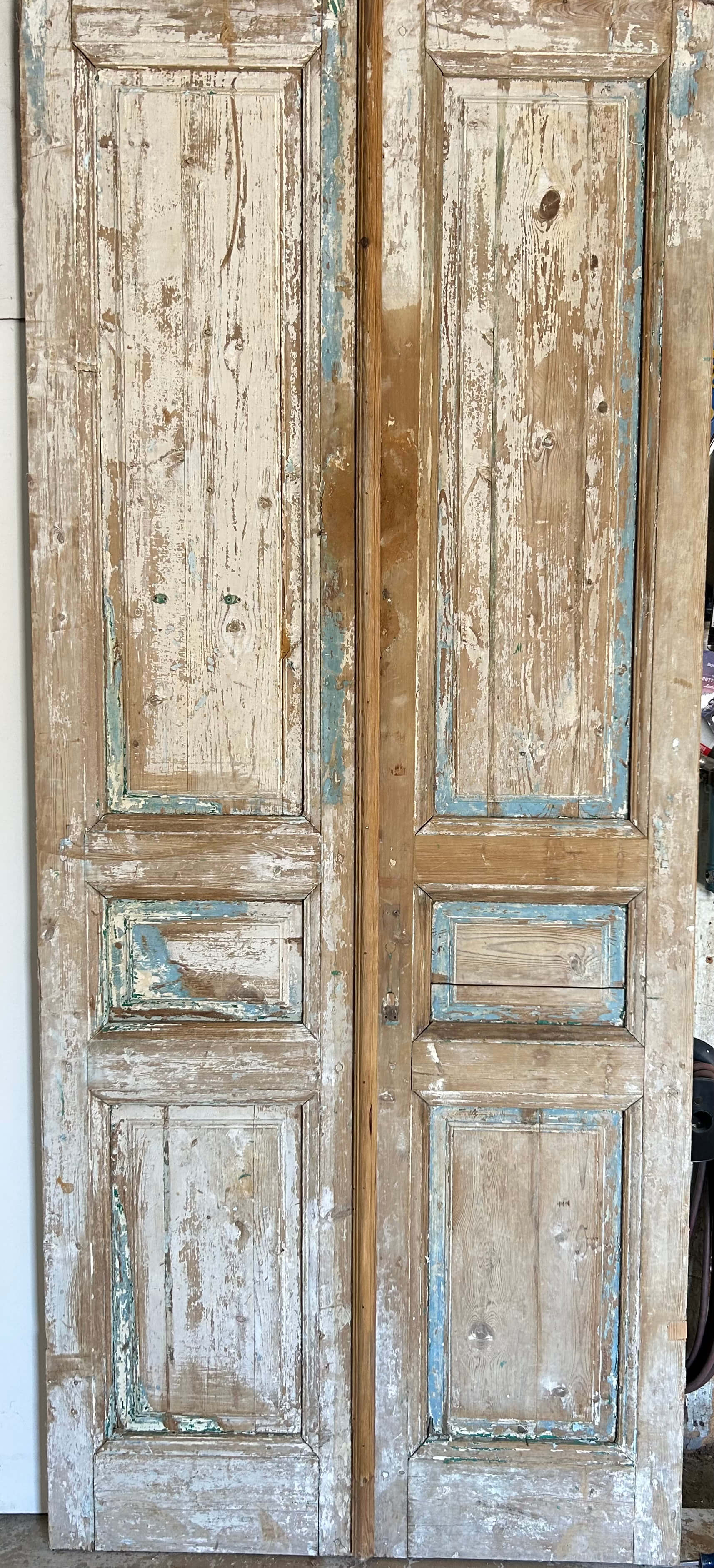 VINTAGE DBL FRENCH DOOR L154