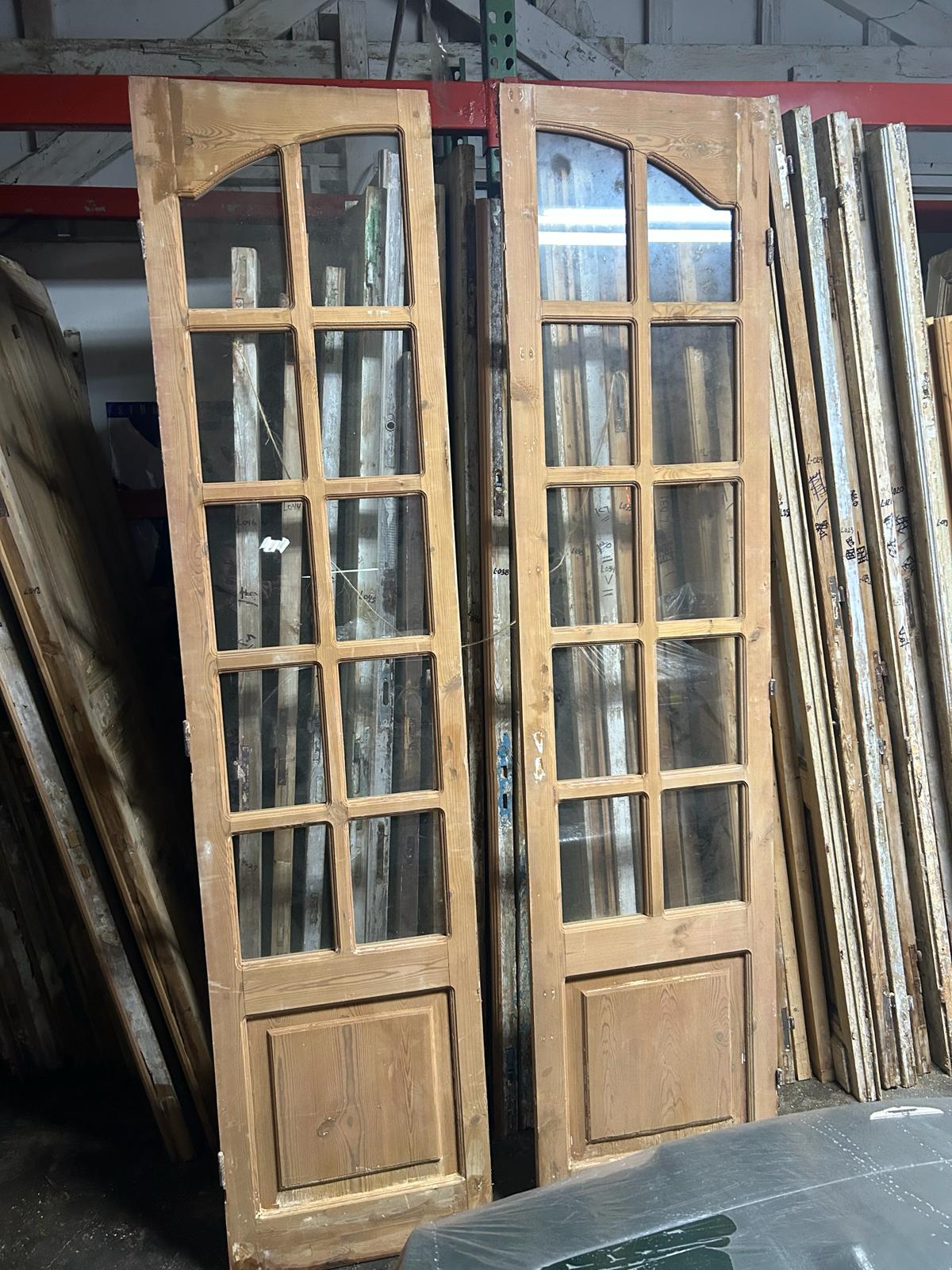 VINTAGE DBL FRENCH  GLASS DOOR L067