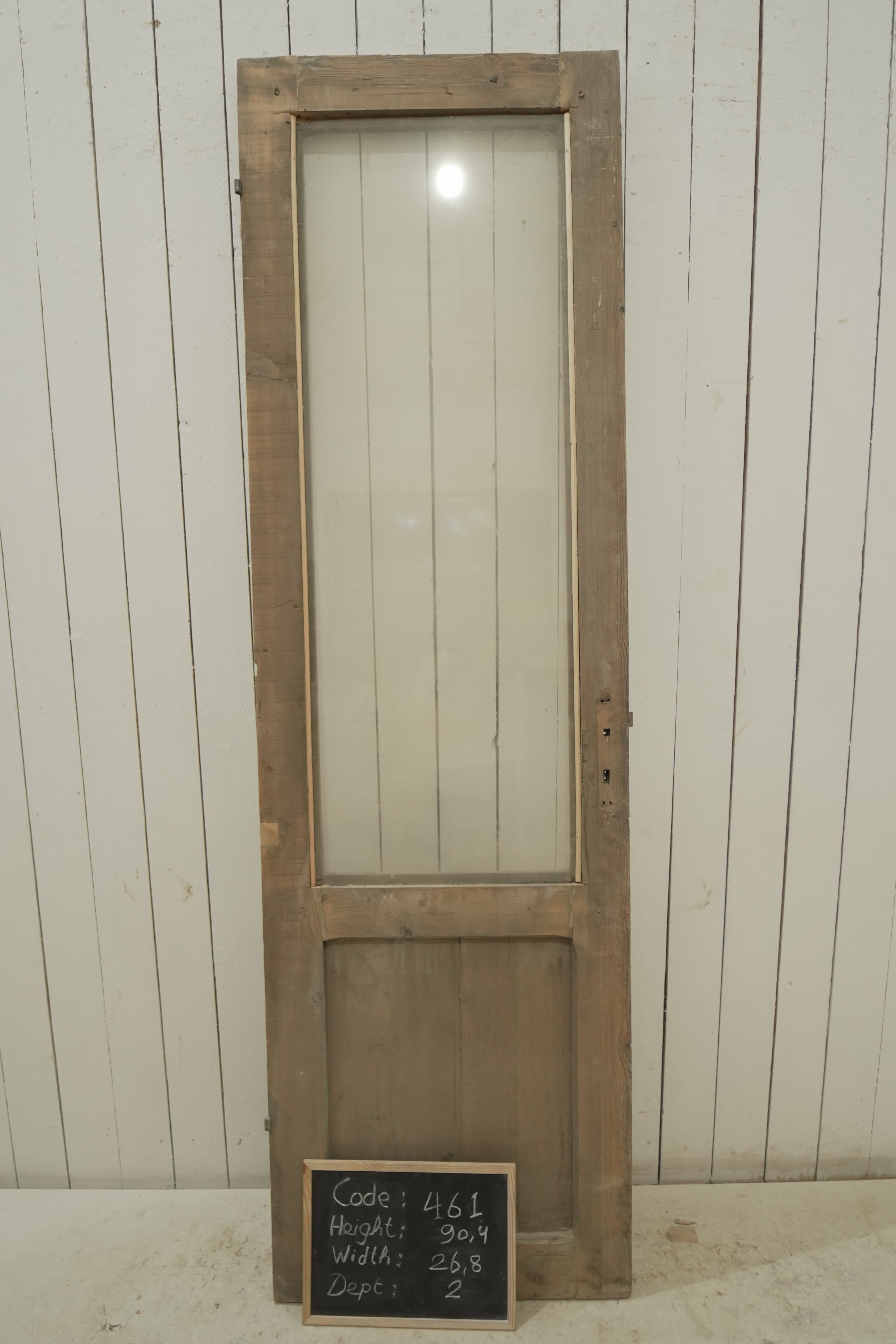 VINTAGE SINGLE GLASS DOOR 461