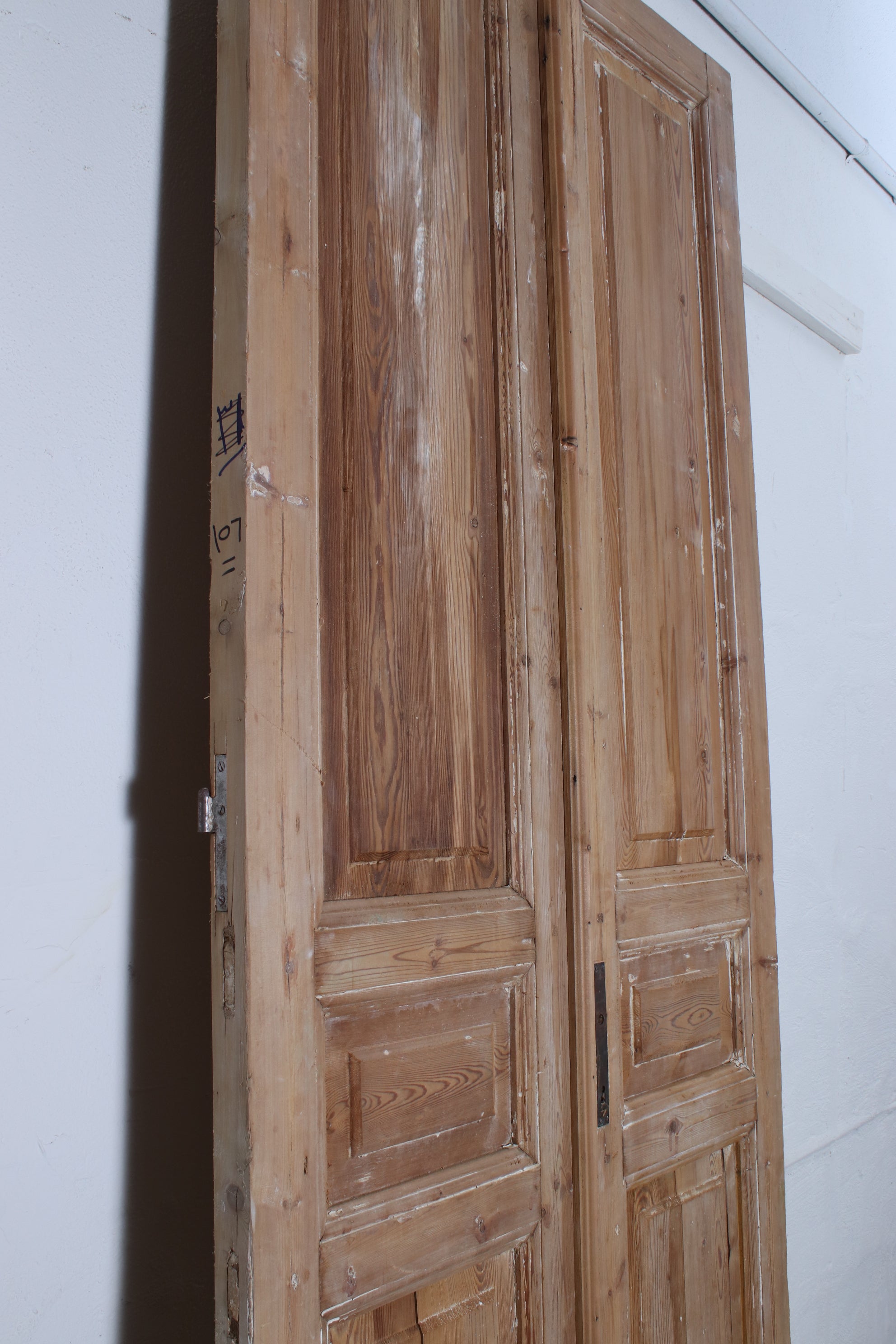 VINTAGE DBL FRENCH DOOR L024