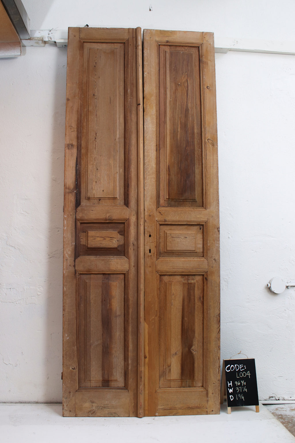 Vintage Double French Doors (Solid Wood) - L004