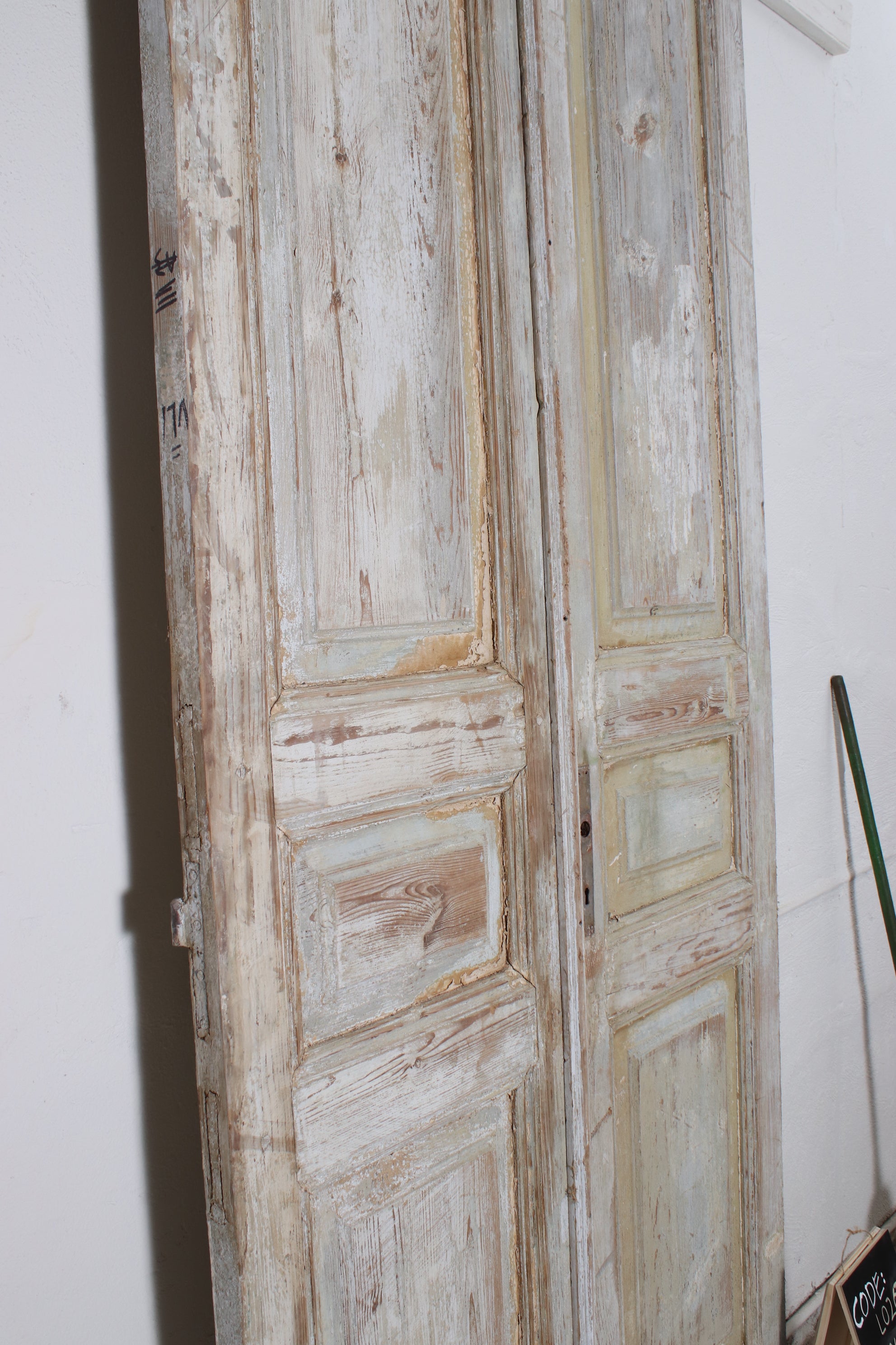 VINTAGE DBL FRENCH DOOR L026
