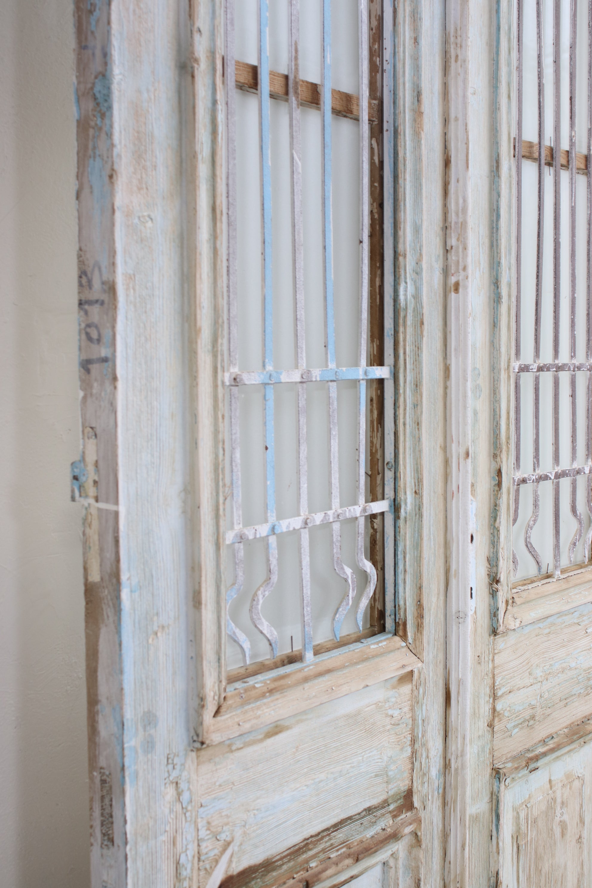 Vintage Double French Doors (with Glass and Metal) - L065