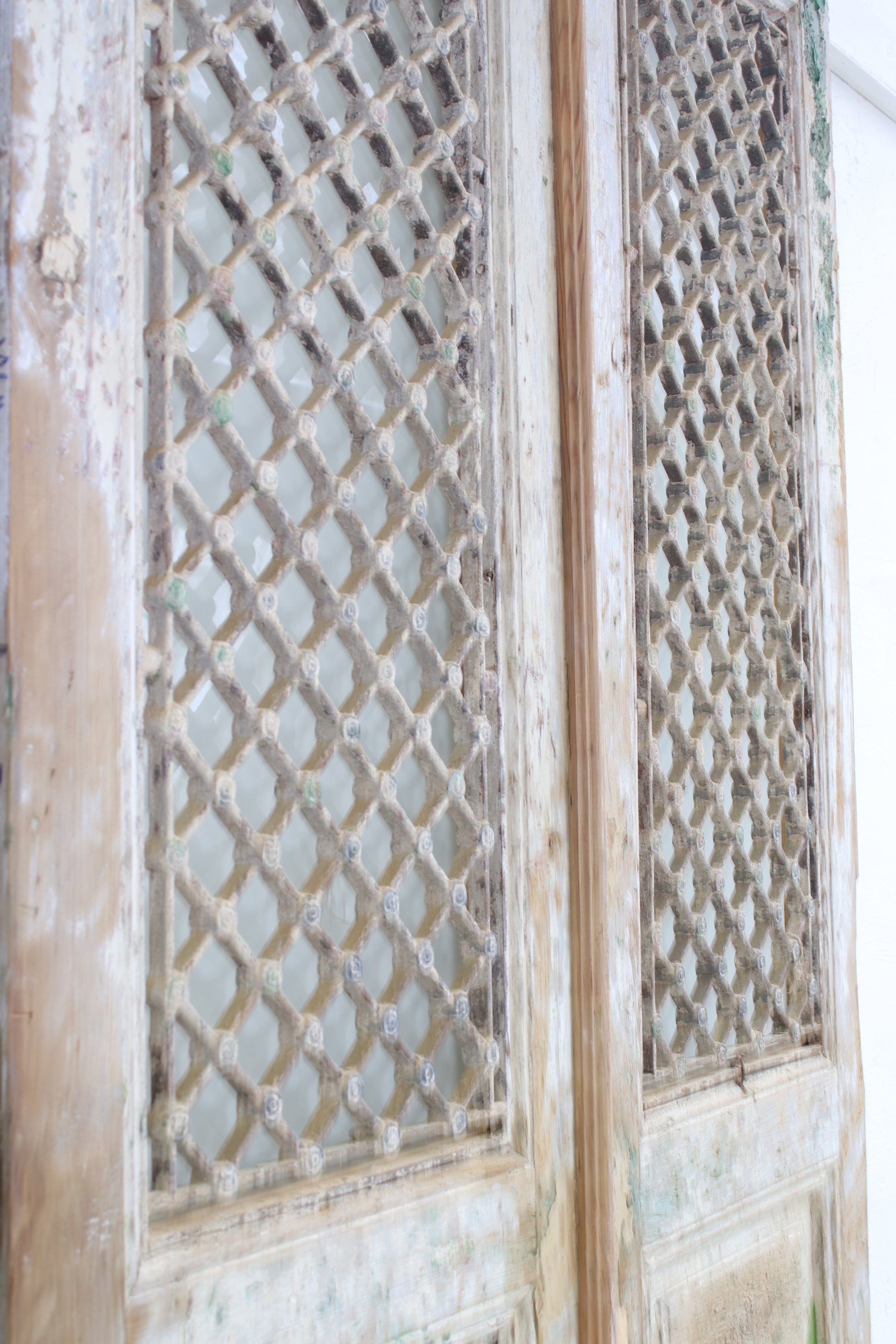 VINTAGE DBL GLASS METAL FRENCH DOOR L055