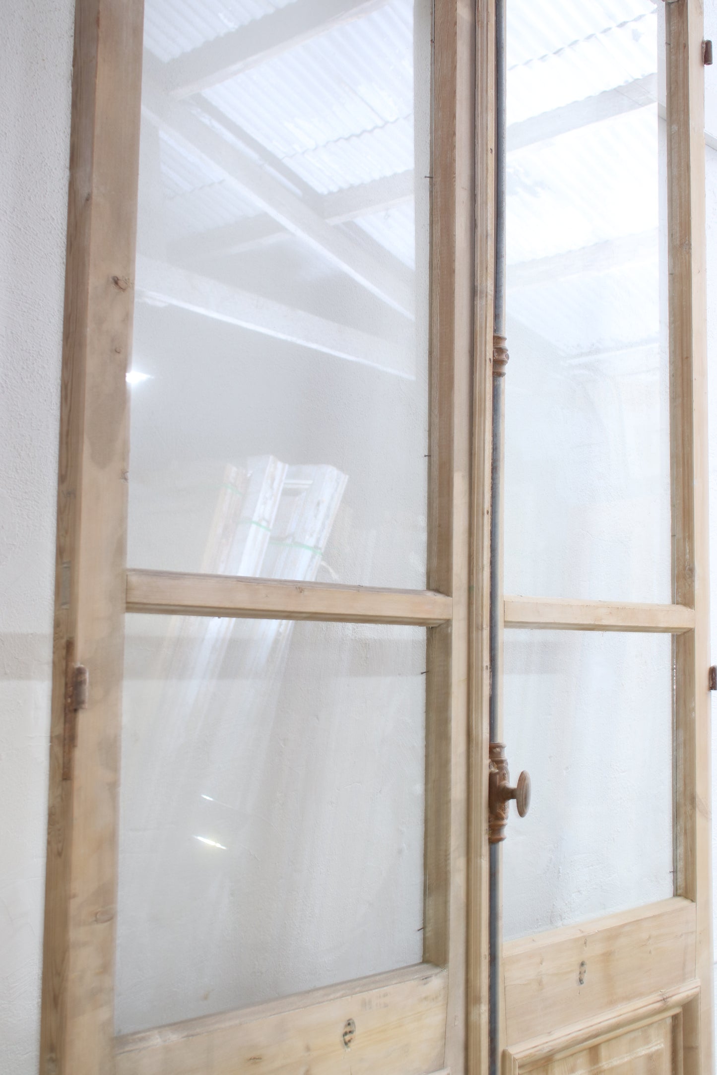 VINTAGE DBL FRENCH  GLASS DOOR L053