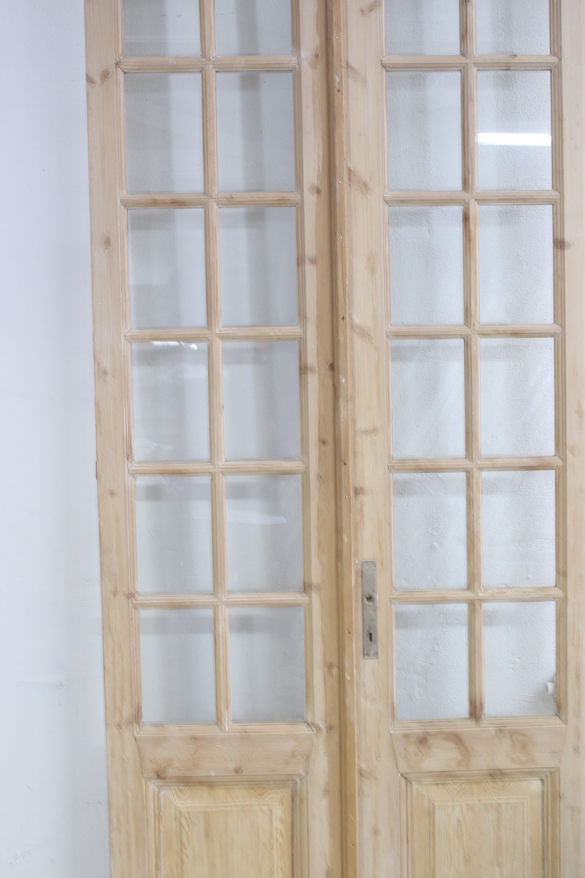 VINTAGE DBL FRENCH  GLASS DOOR L068