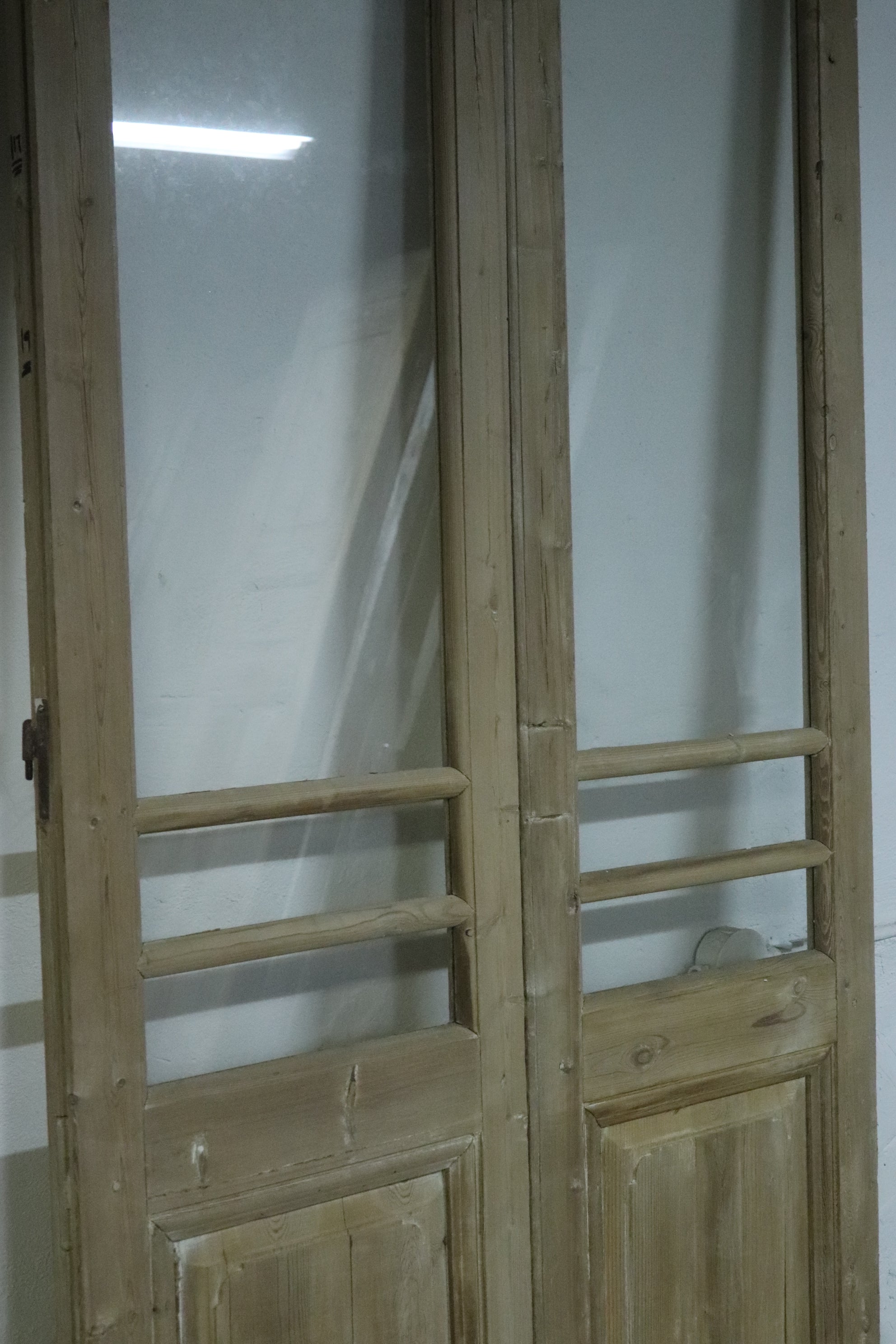 VINTAGE DBL FRENCH  GLASS DOOR L078