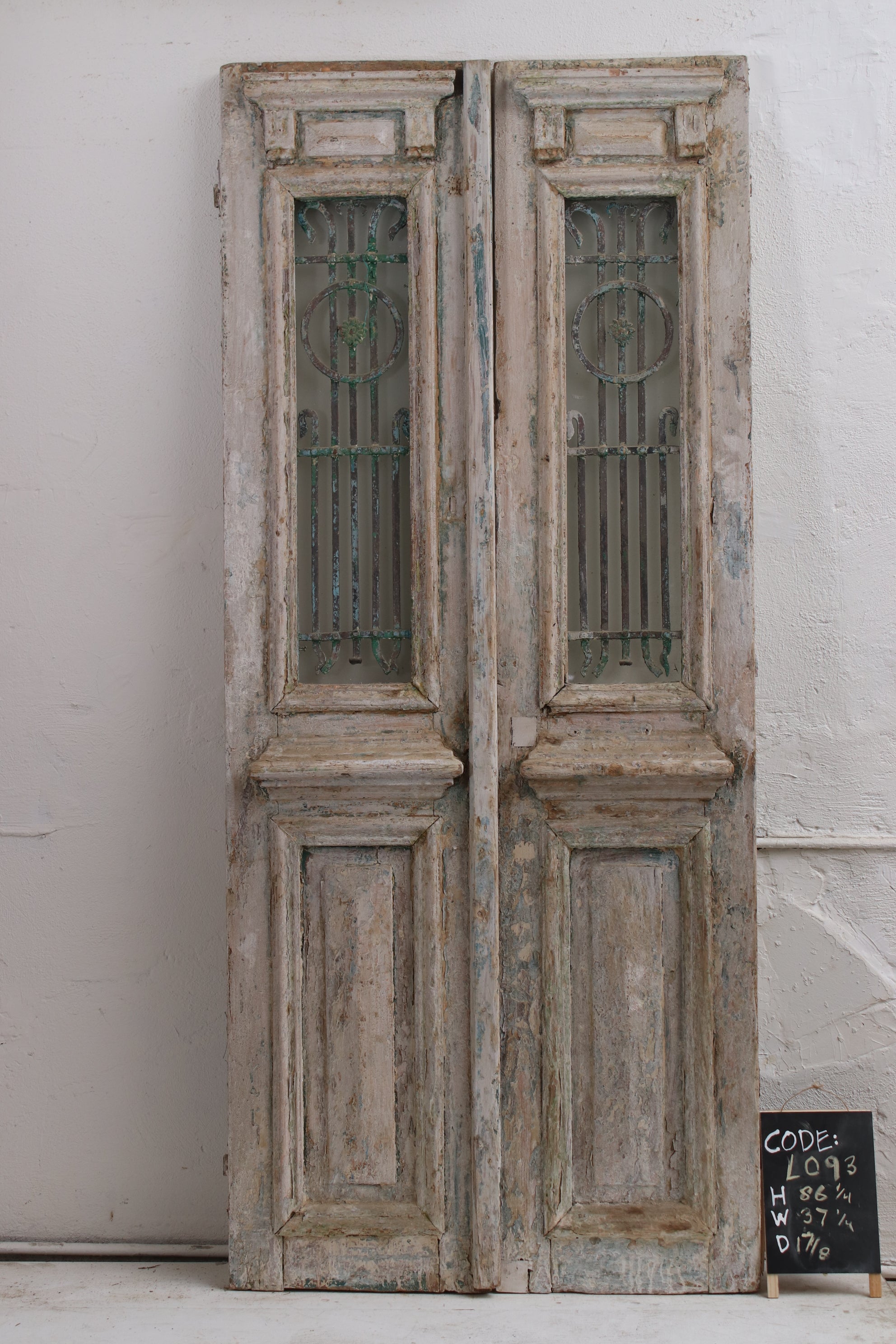 VINTAGE DBL GLASS METAL FRENCH DOOR L093