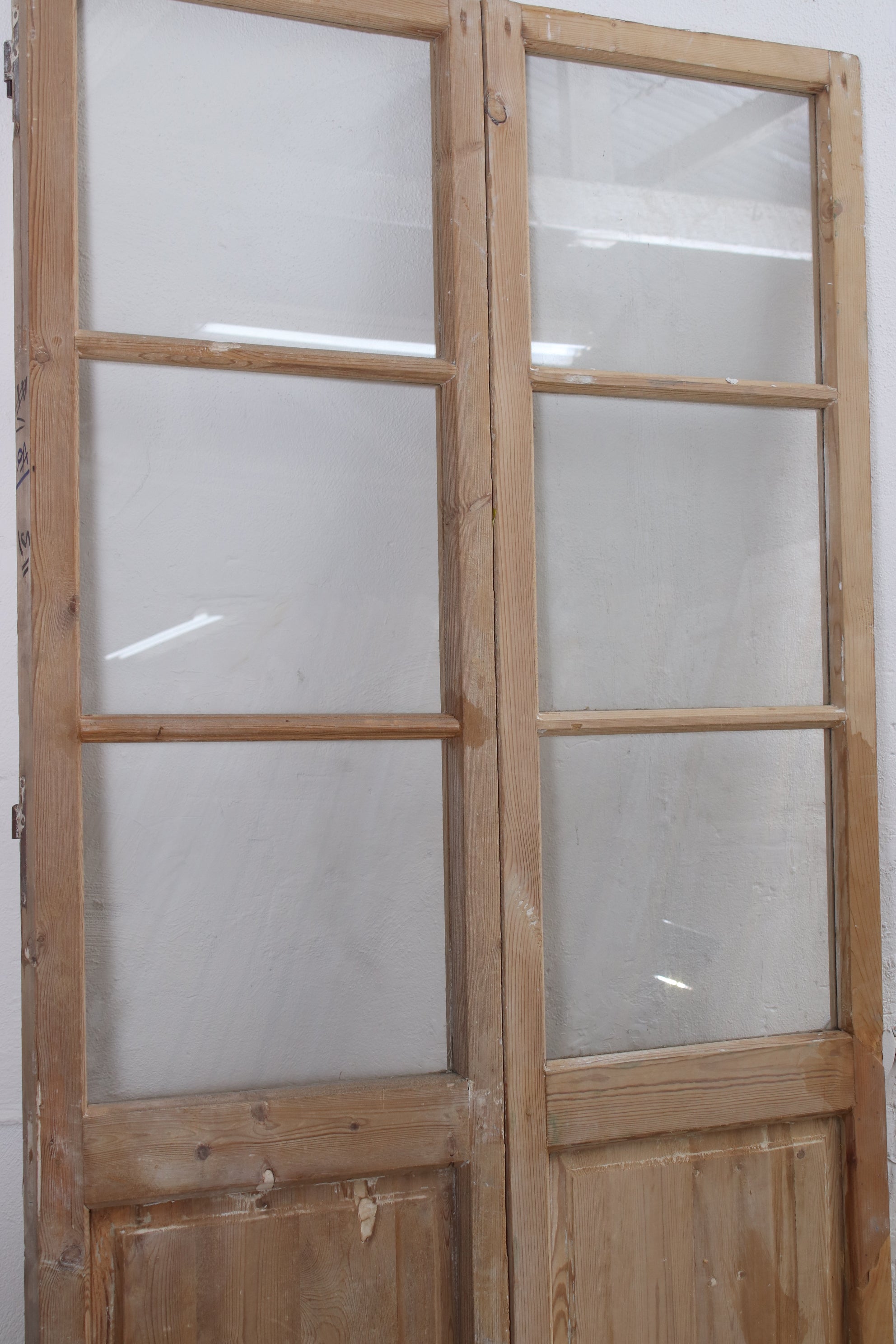 VINTAGE DBL FRENCH  GLASS DOOR L106