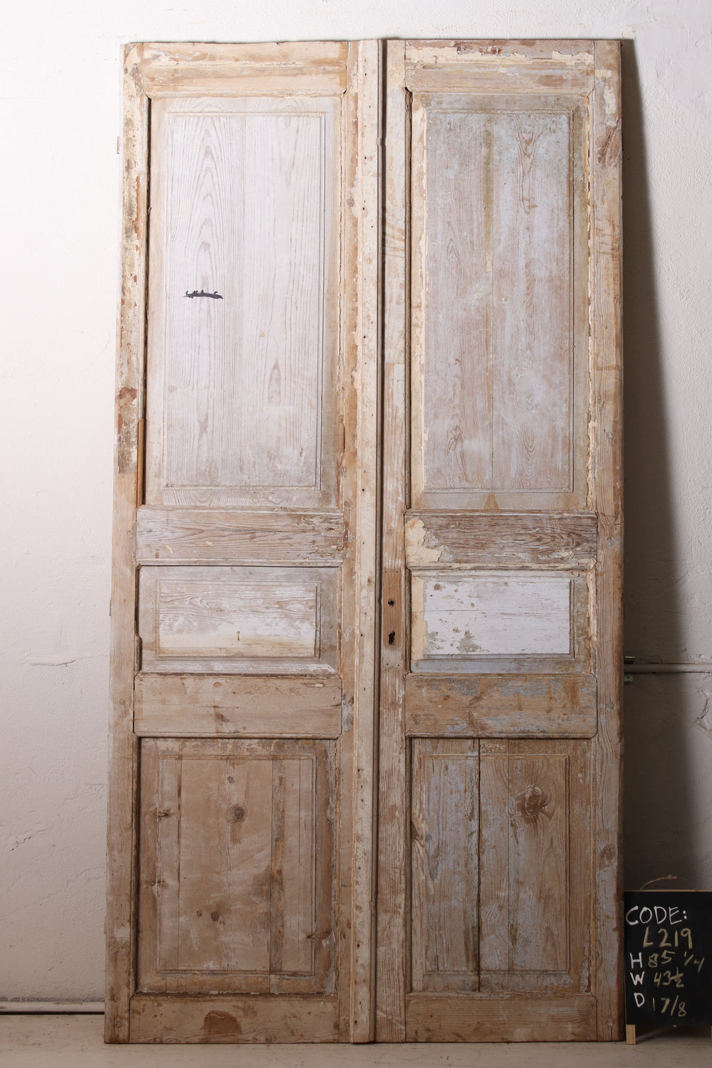 Vintage Double French Doors (Solid Wood) - L219