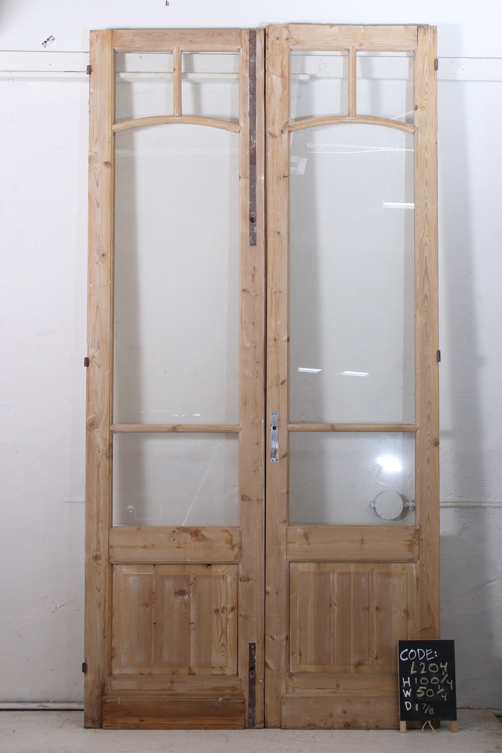 VINTAGE DBL FRENCH  GLASS DOOR L204