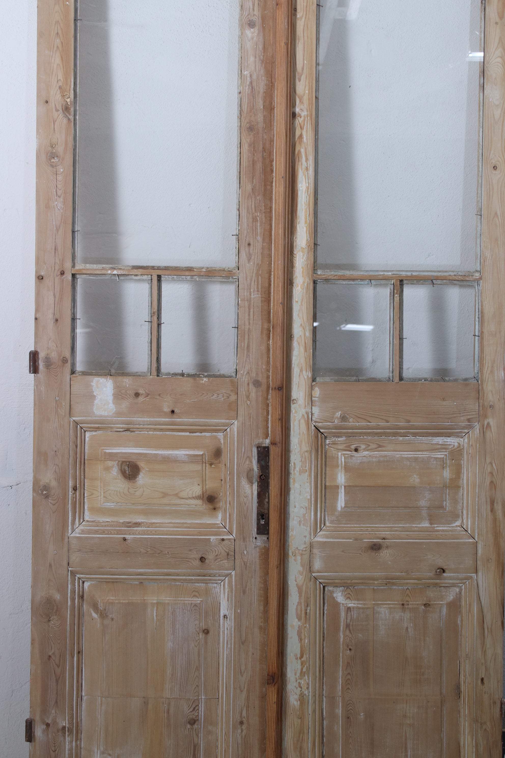 VINTAGE DBL FRENCH  GLASS DOOR L197