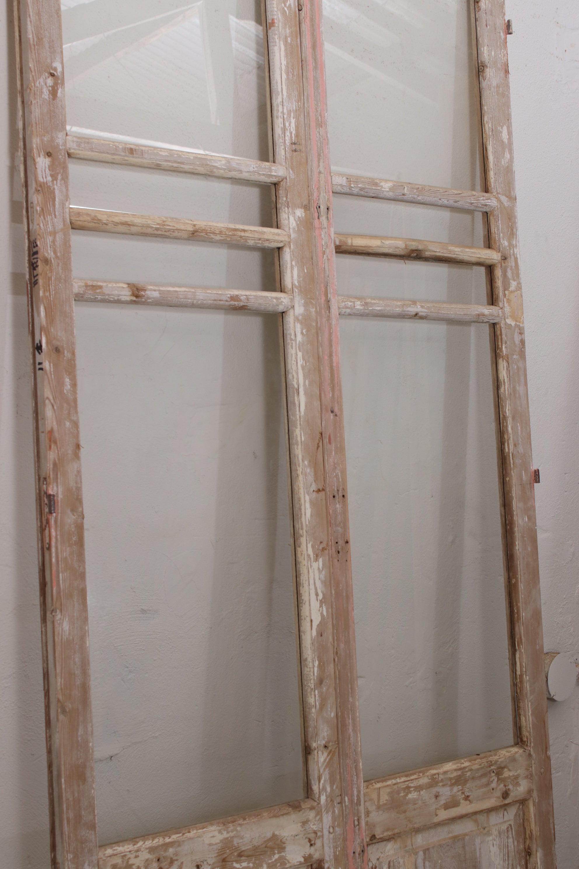 VINTAGE DBL FRENCH  GLASS DOOR L179