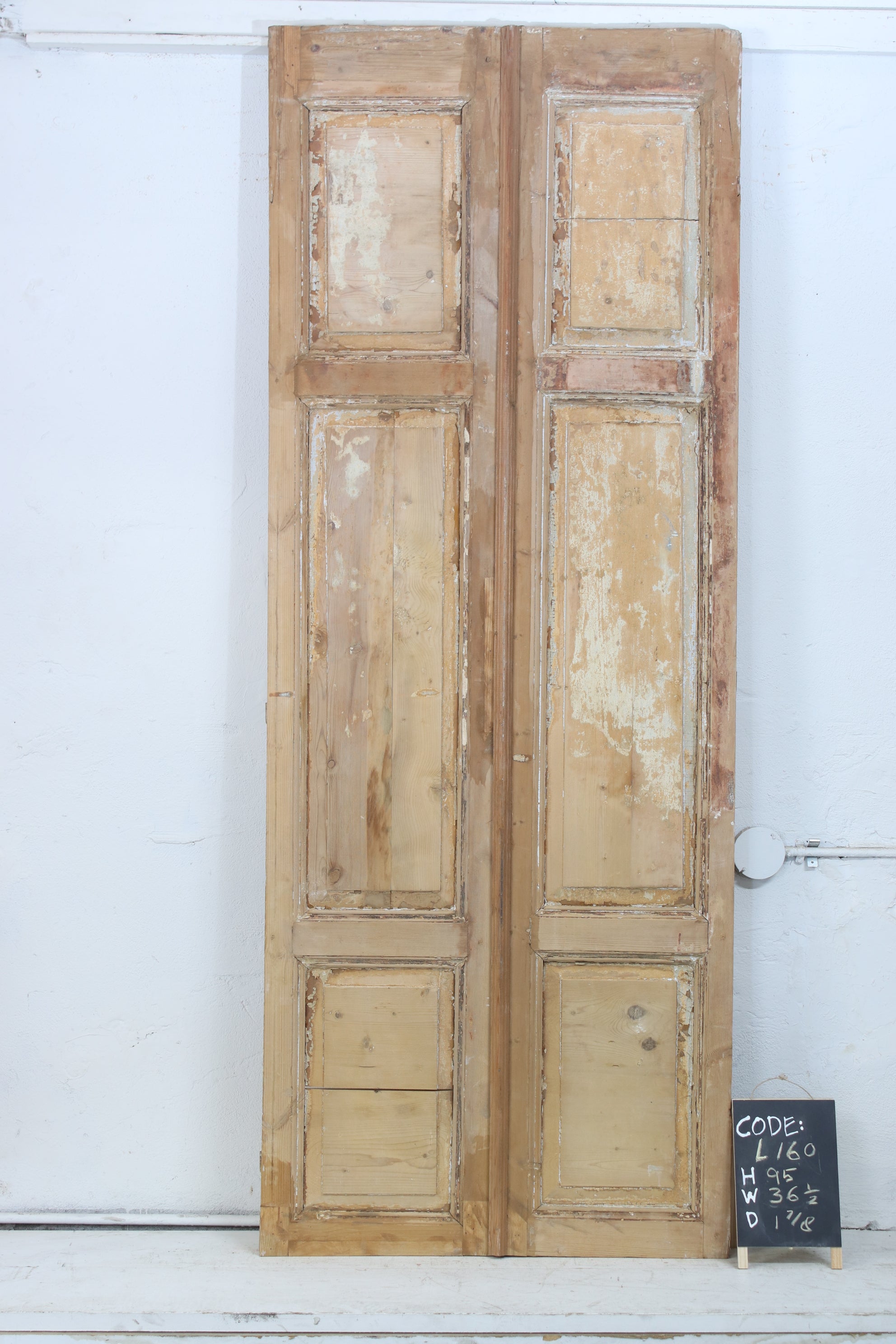 VINTAGE DBL FRENCH DOOR  L160