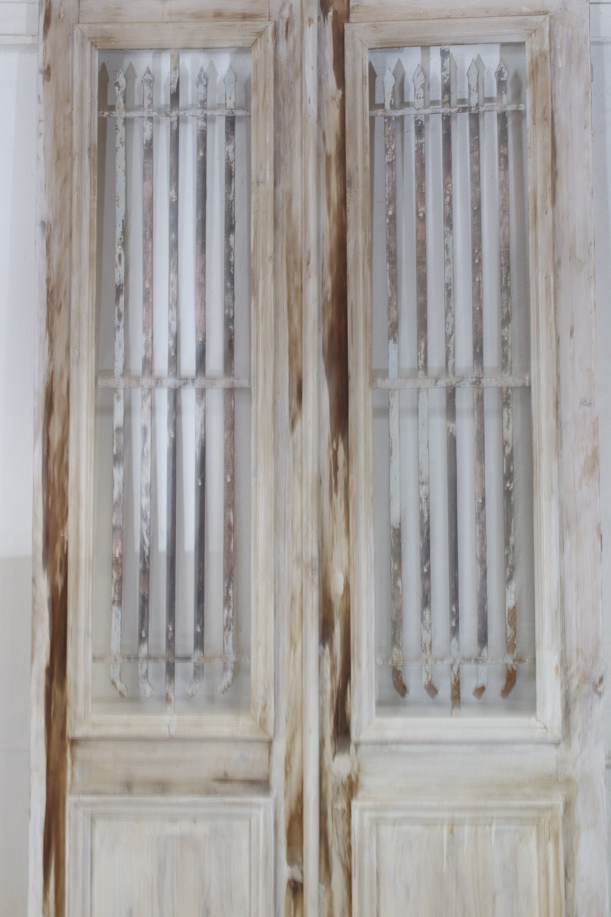 VINTAGE DBL METAL FRENCH DOOR L147