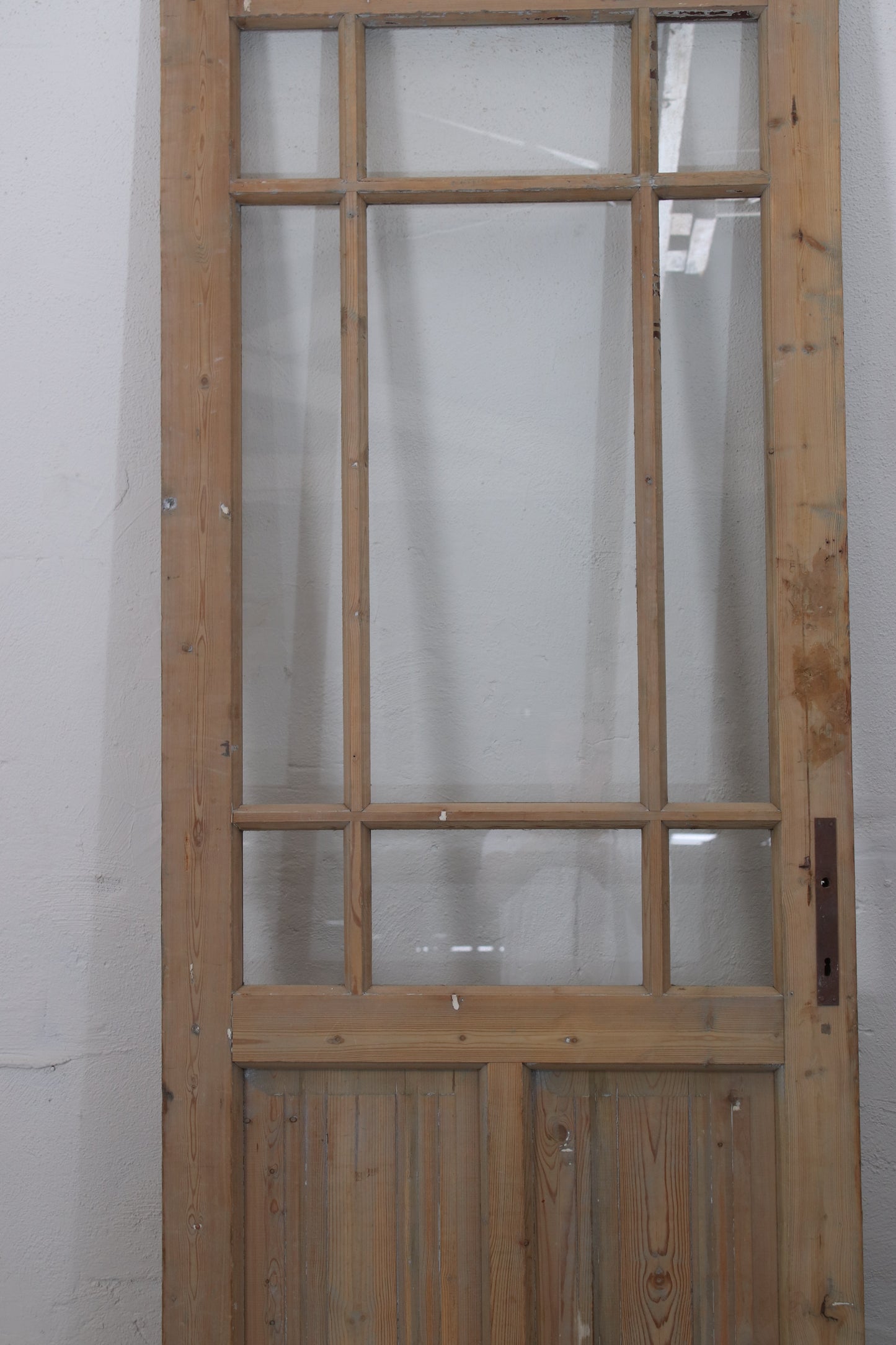 VINTAGE SINGLE GLASS DOOR L235