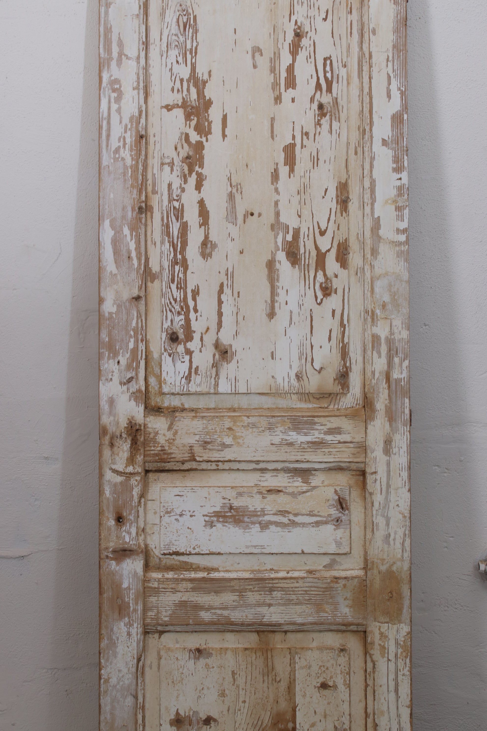 VINTAGE SINGLE DOOR L241