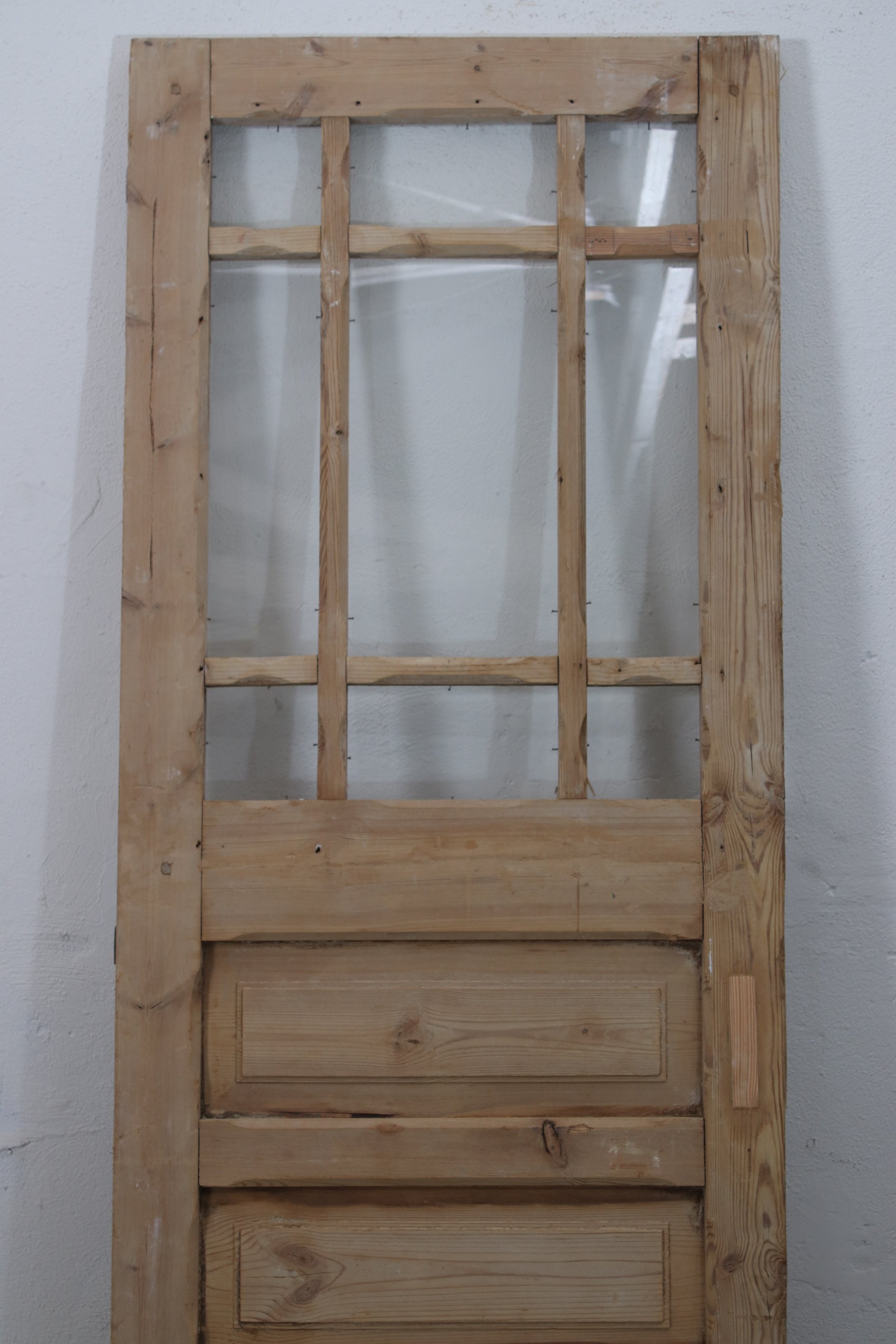 VINTAGE SINGLE GLASS DOOR L246