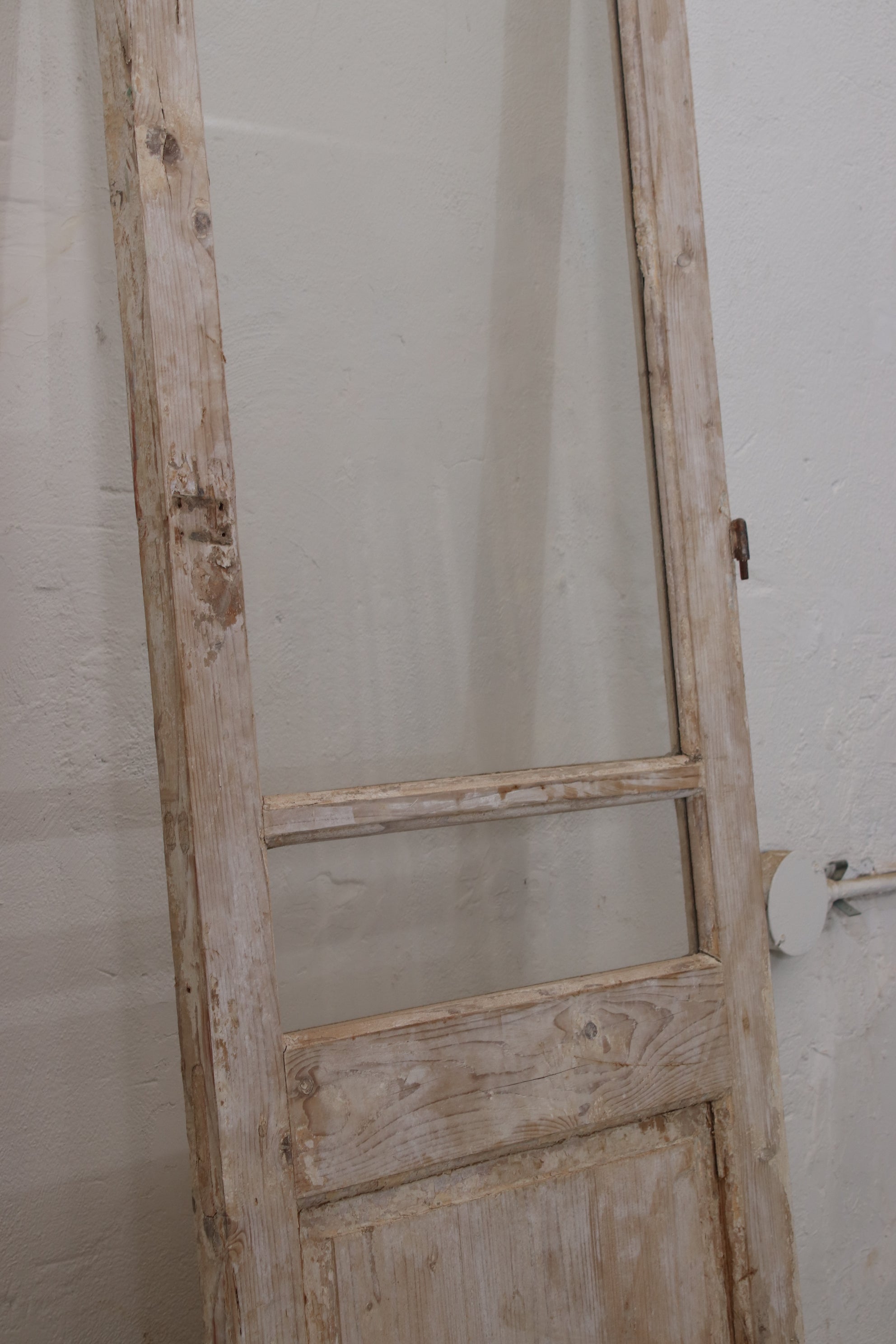 VINTAGE SINGLE GLASS DOOR L248