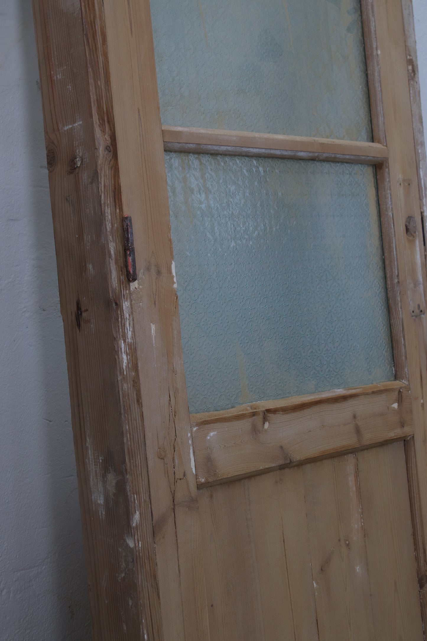 VINTAGE SINGLE GLASS DOOR L267