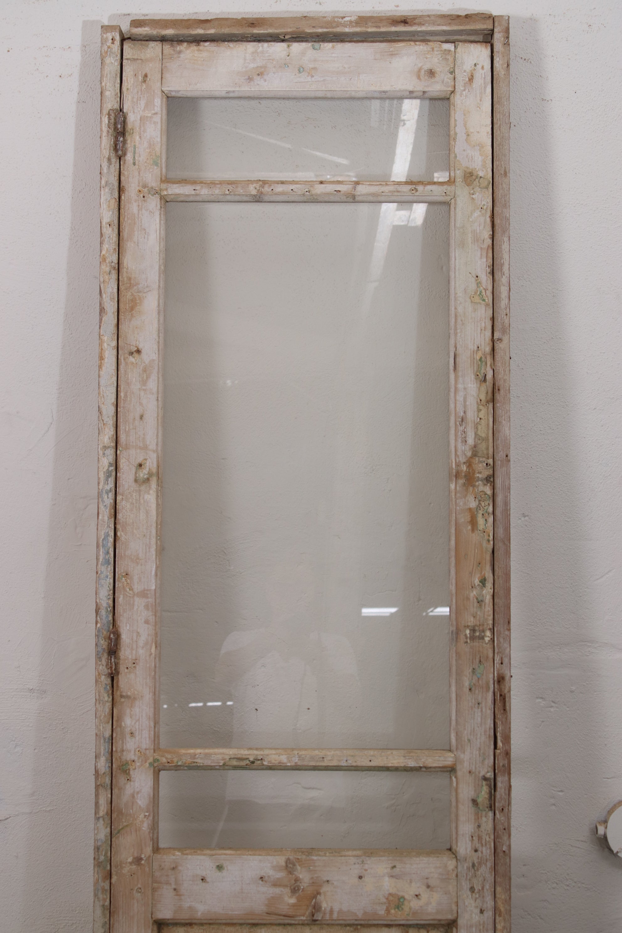 VINTAGE SINGLE GLASS DOOR L270
