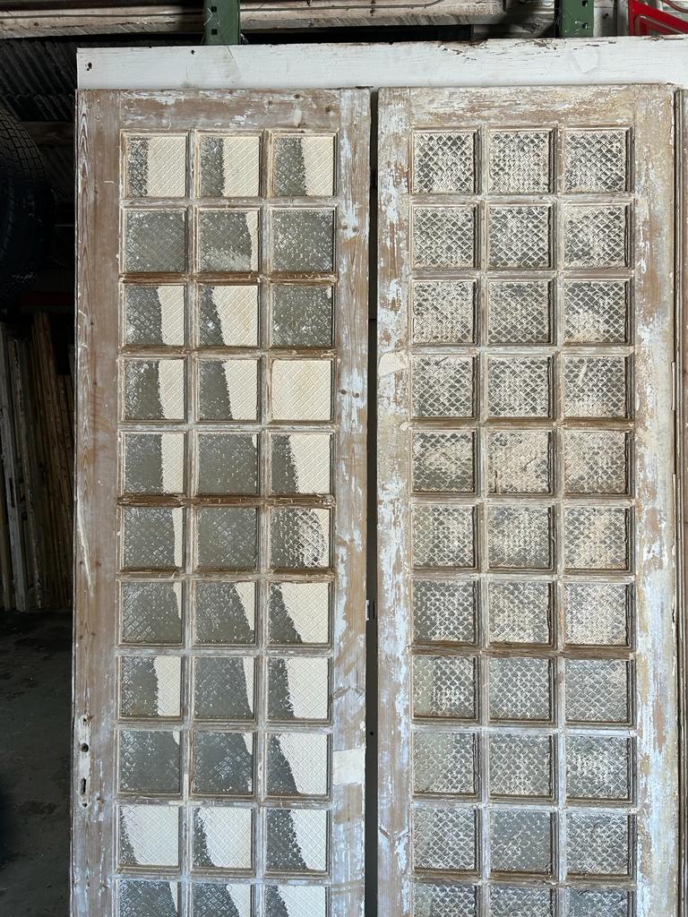 VINTAGE DBL FRENCH  GLASS DOOR L073