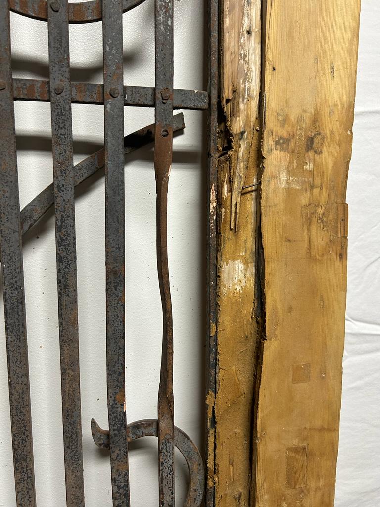 VINTAGE DBL FRENCH METAL GLASS DOOR L143