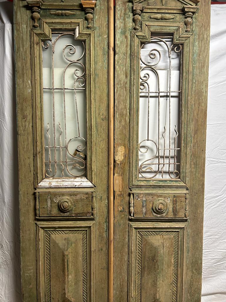 VINTAGE DBL FRENCH METAL GLASS DOOR L146
