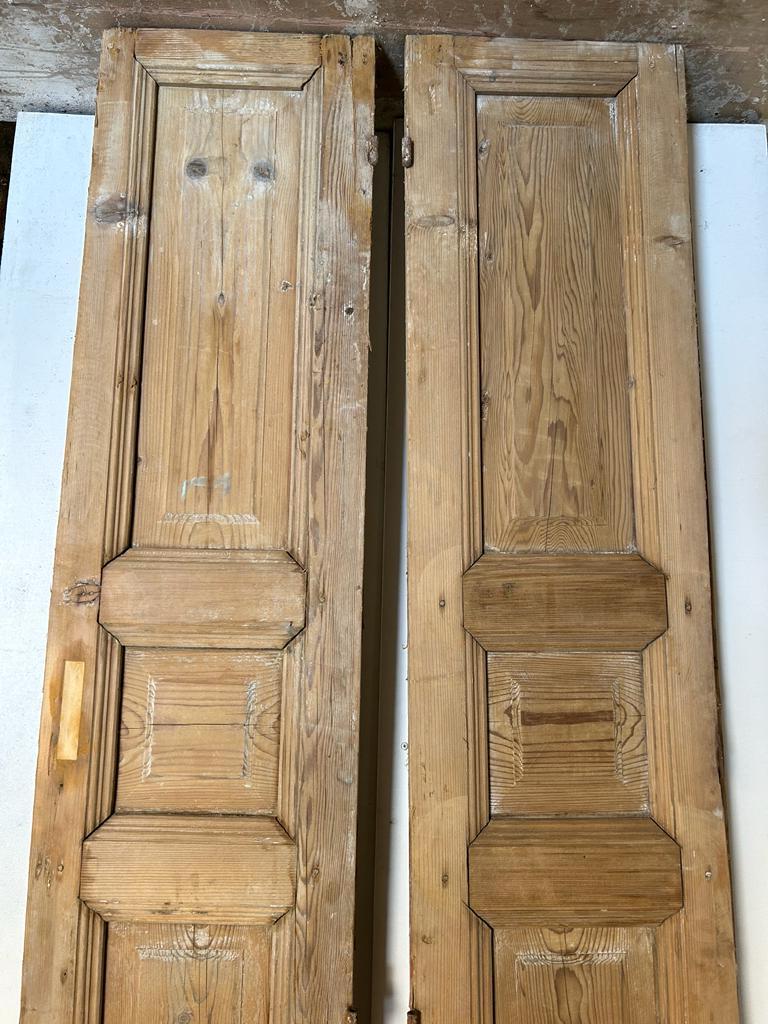 VINTAGE DBL FRENCH  DOOR L228