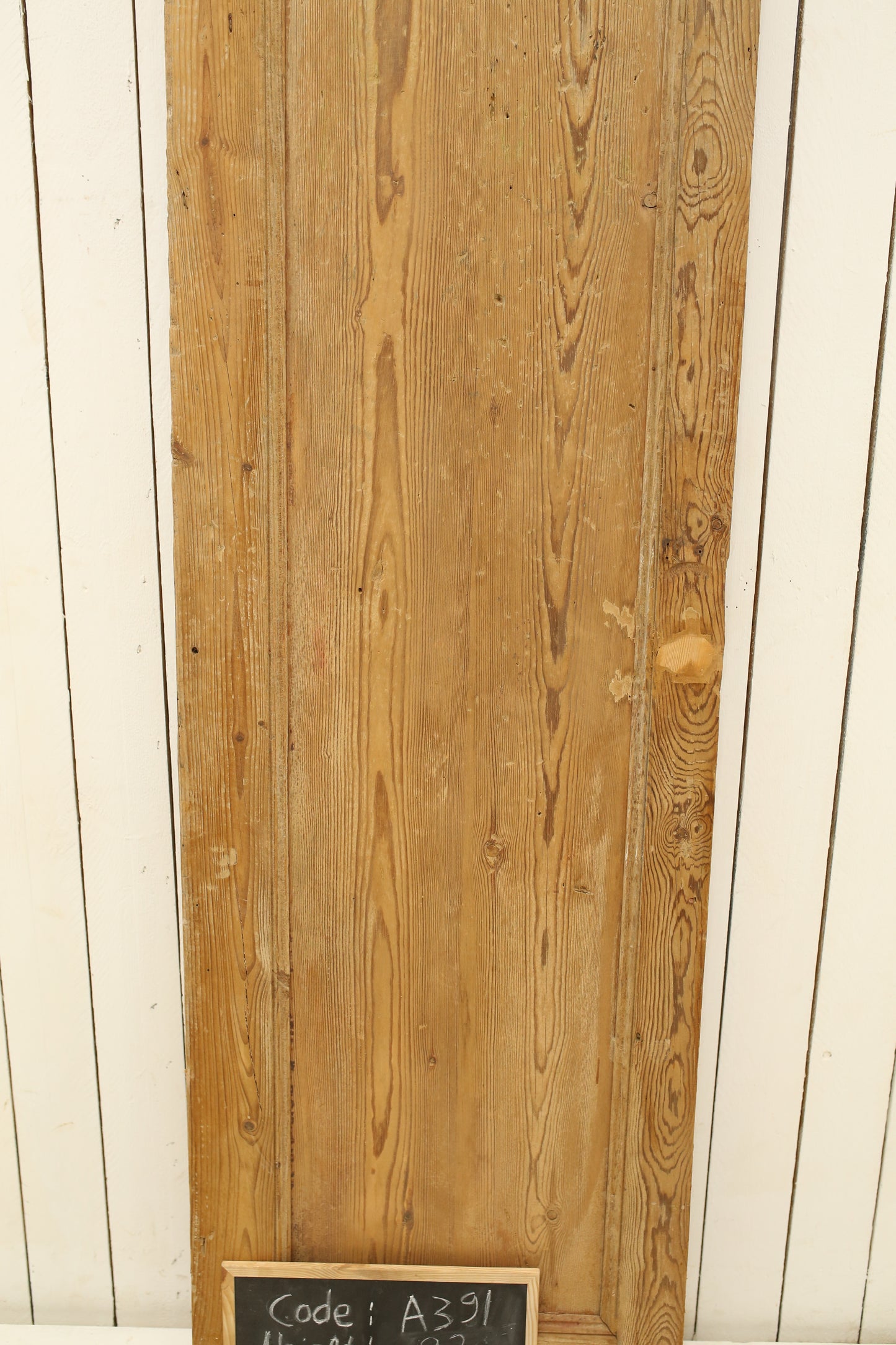 VINTAGE SINGLE DOOR A391