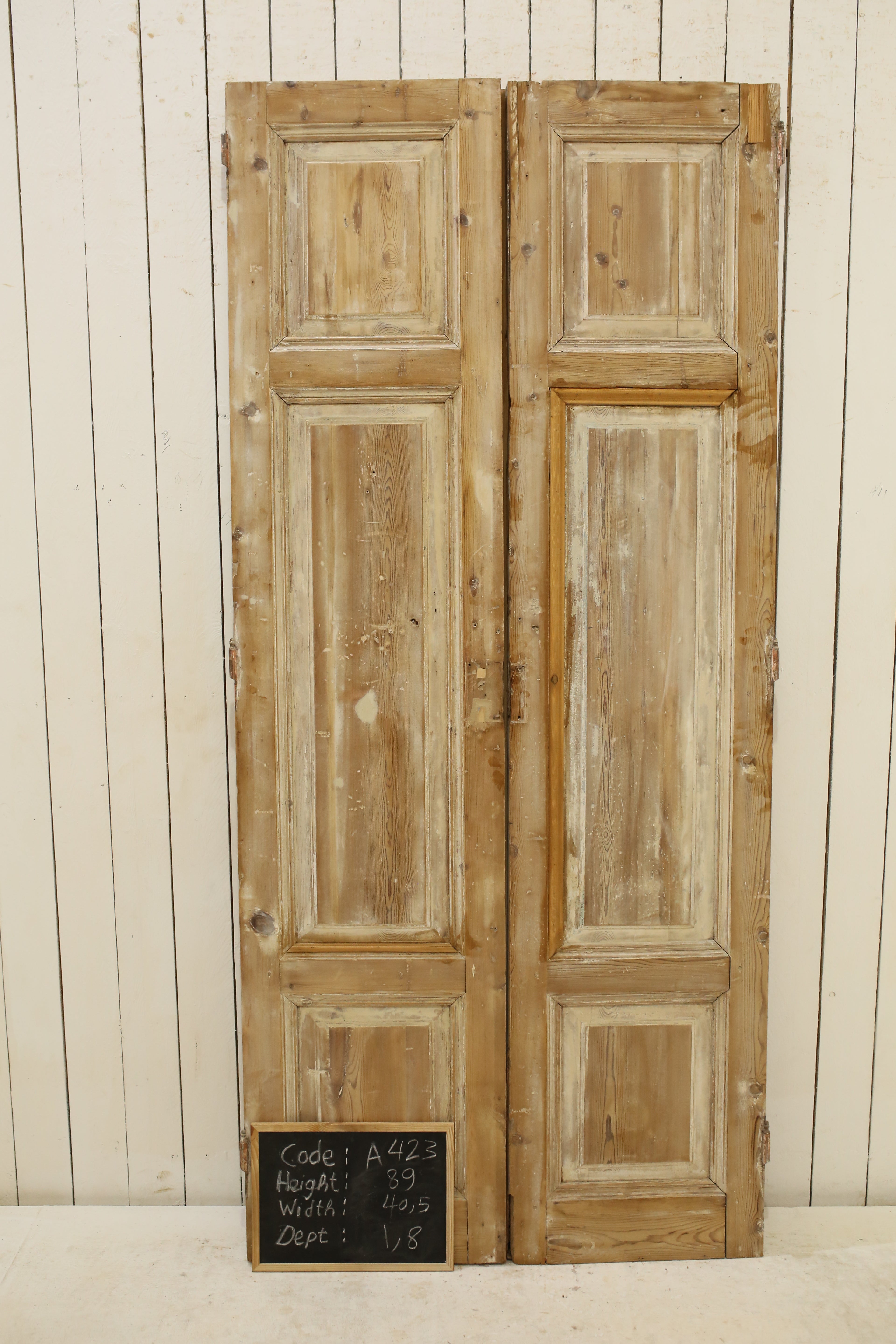VINTAGE DBL FRENCH DOOR A423