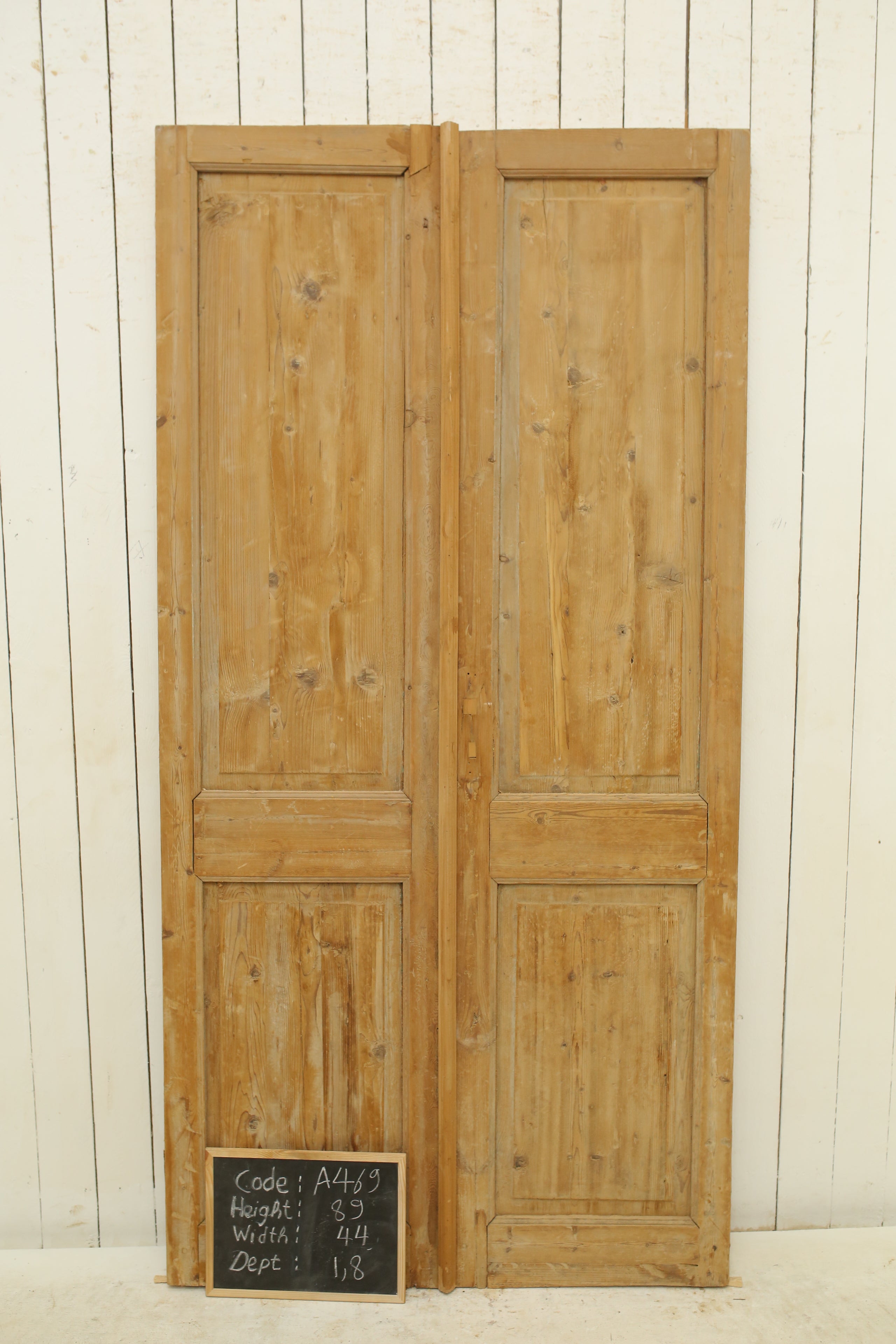 VINTAGE DBL FRENCH DOOR A469
