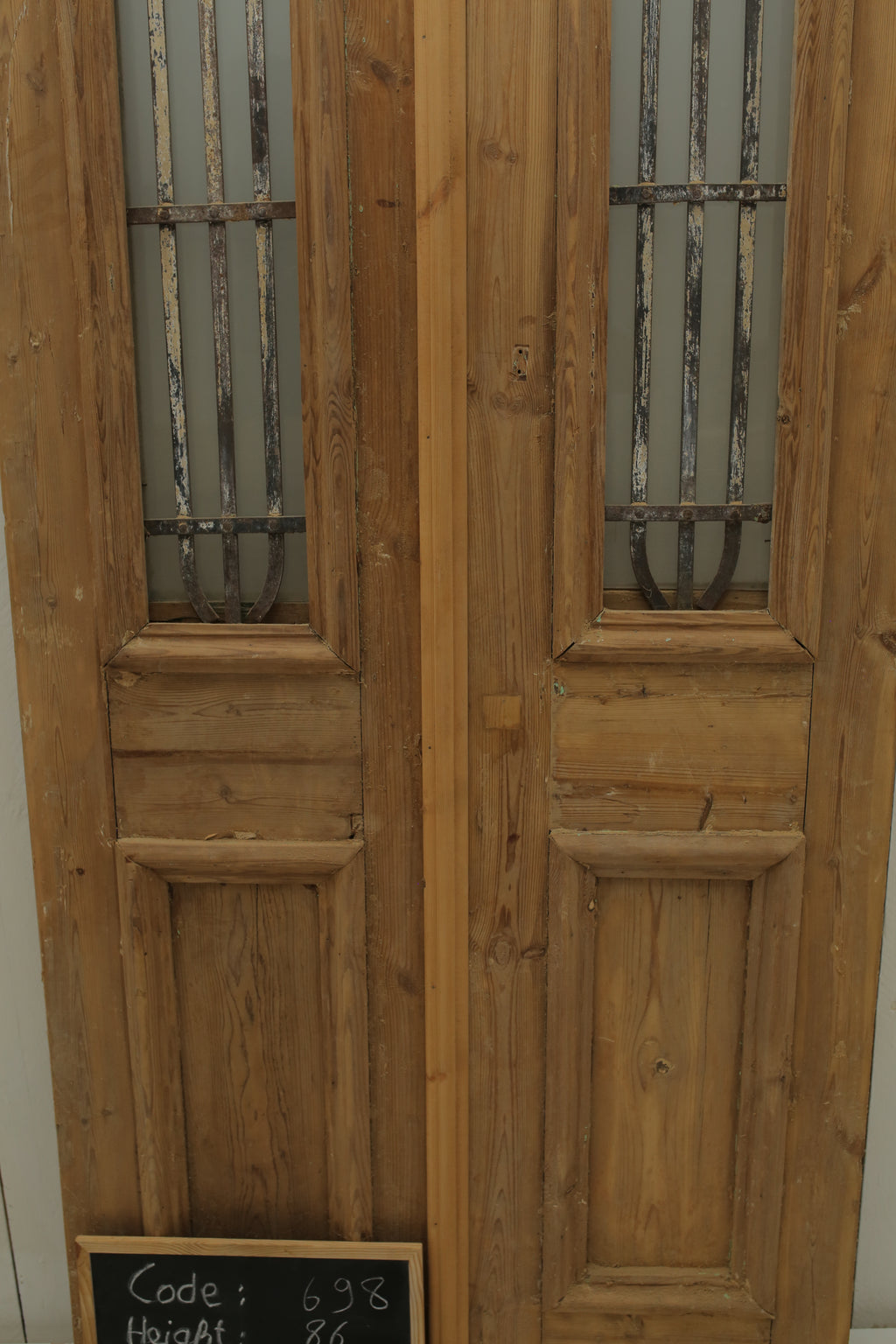 Vintage Double French Doors (with Metal) - A698