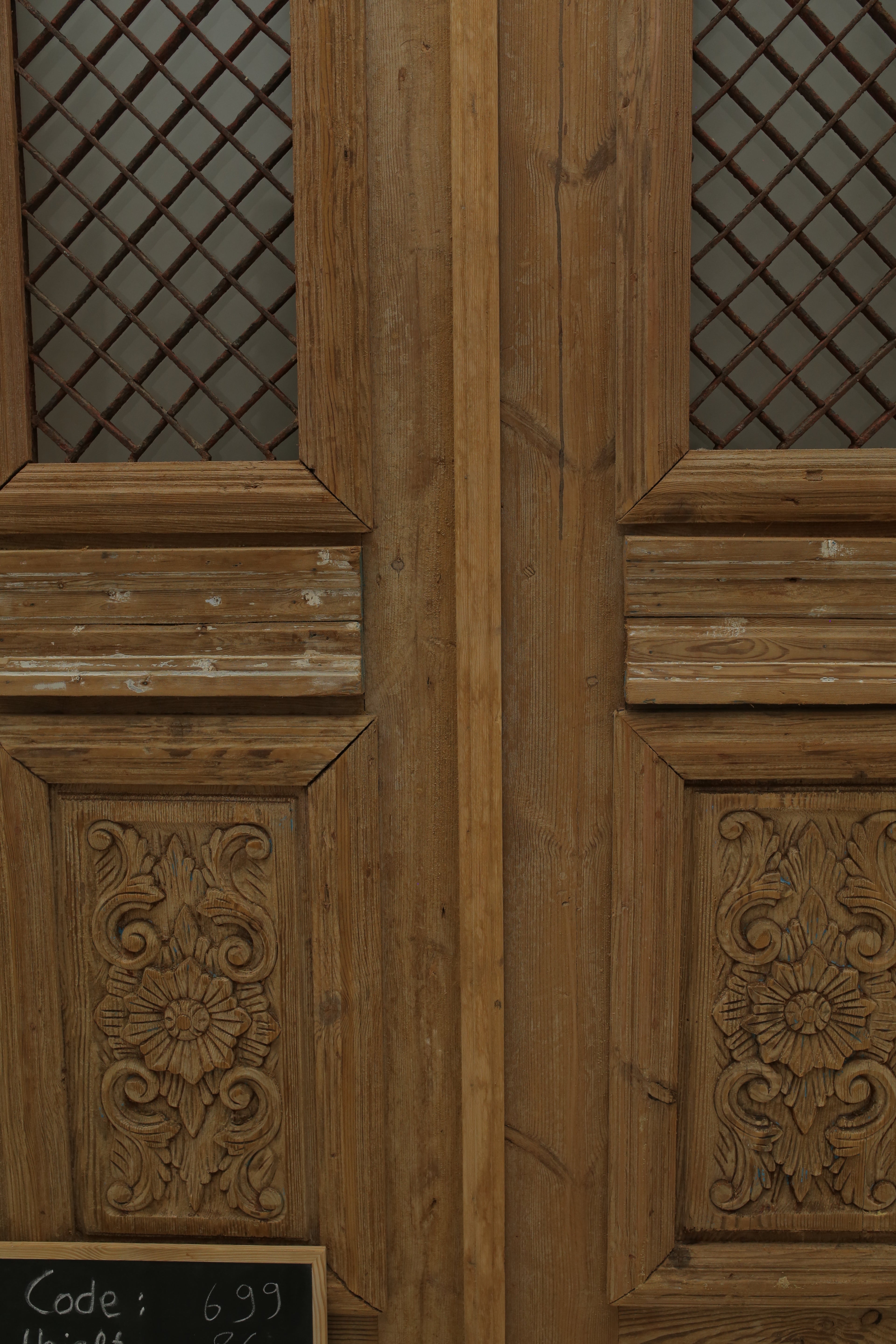 VINTAGE DBL FRENCH METAL DOOR A699