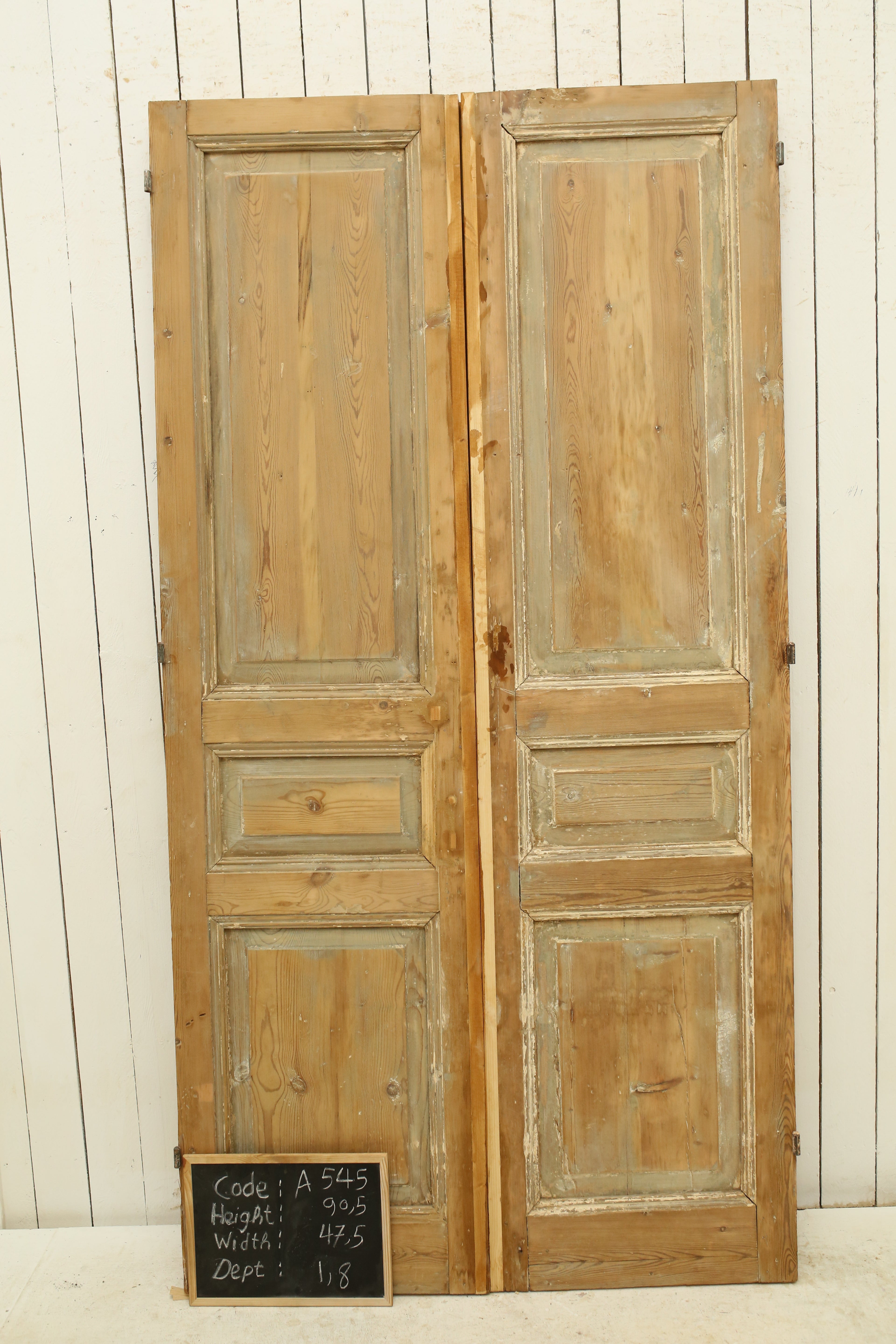 VINTAGE DBL FRENCH DOOR A545