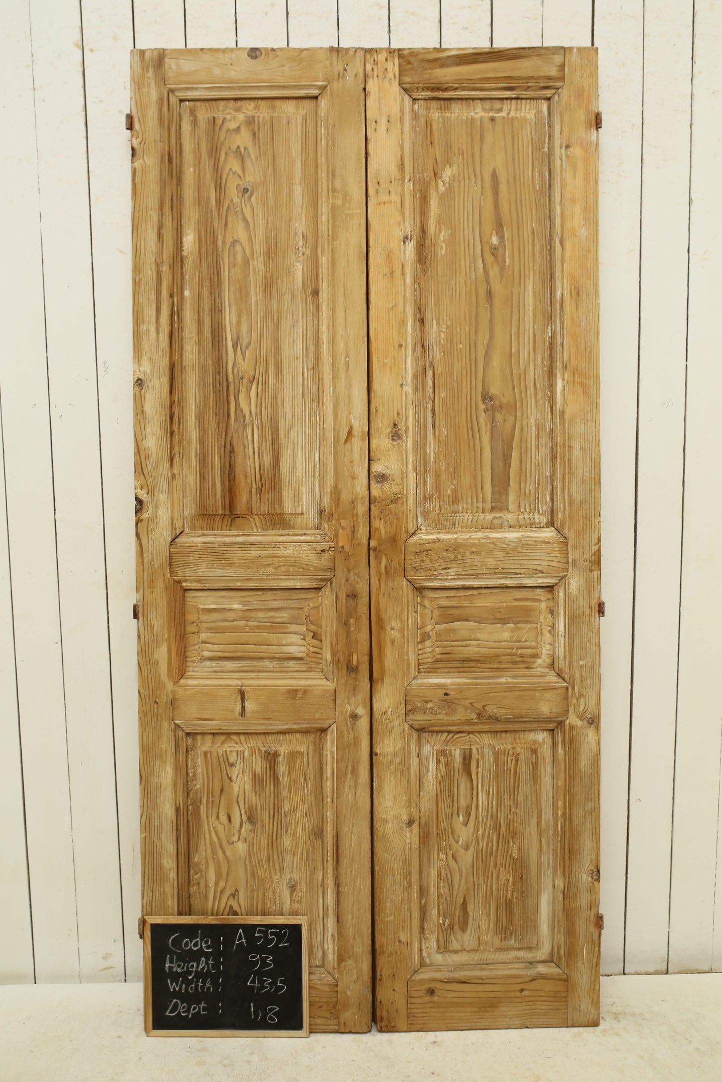 VINTAGE DBL FRENCH DOOR A552