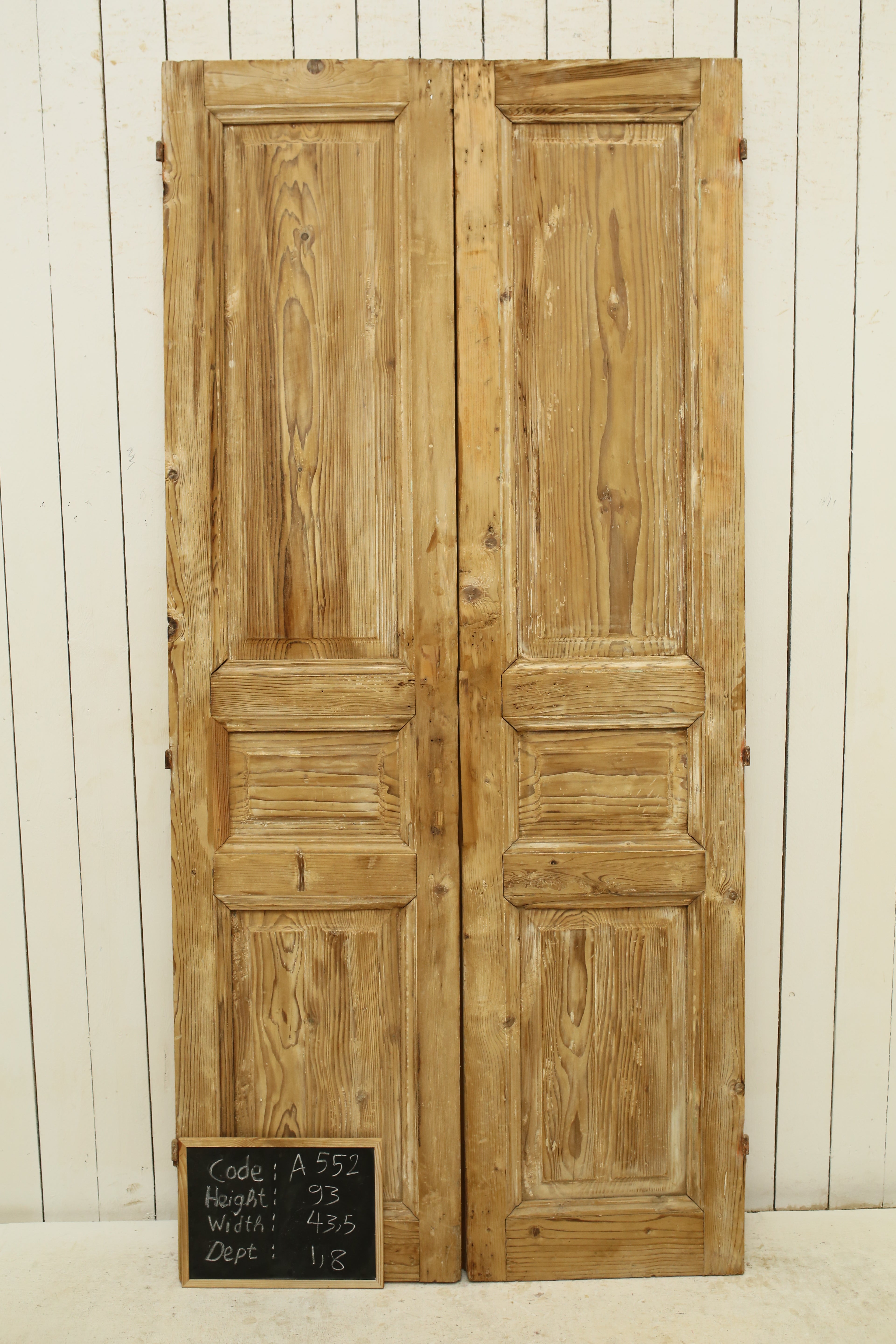 VINTAGE DBL FRENCH DOOR A552