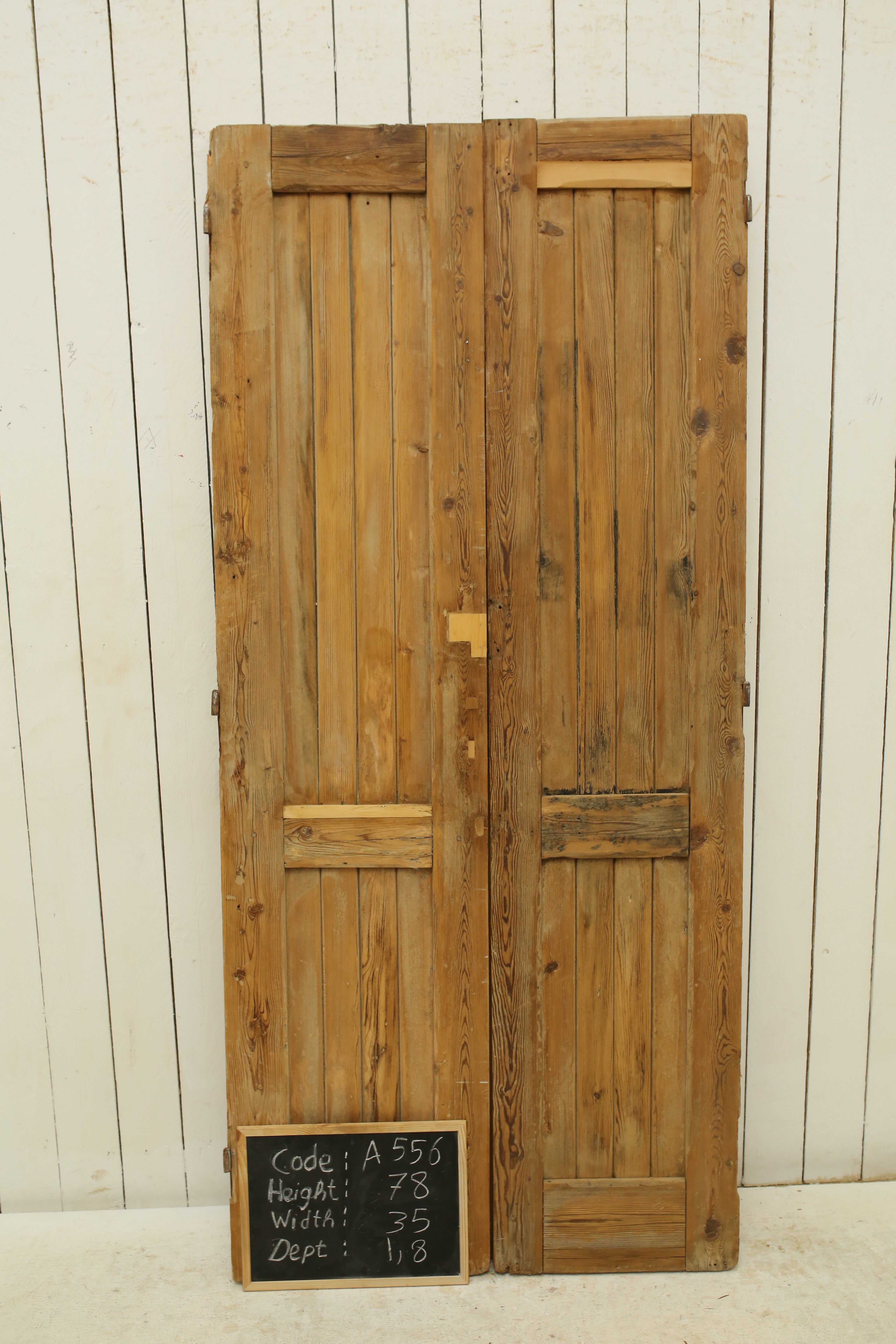 VINTAGE DBL FRENCH DOOR A556