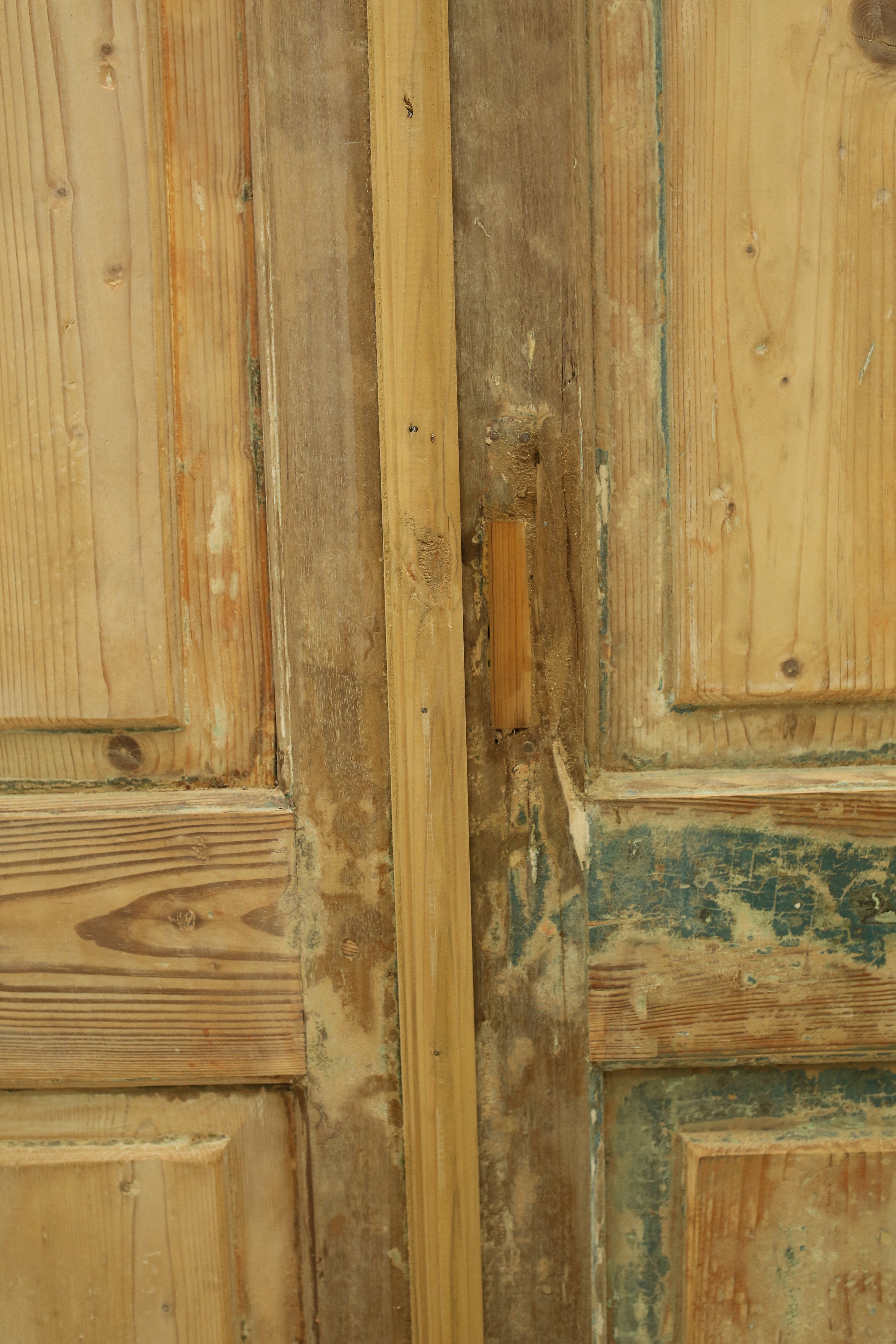 VINTAGE DBL FRENCH DOOR A559