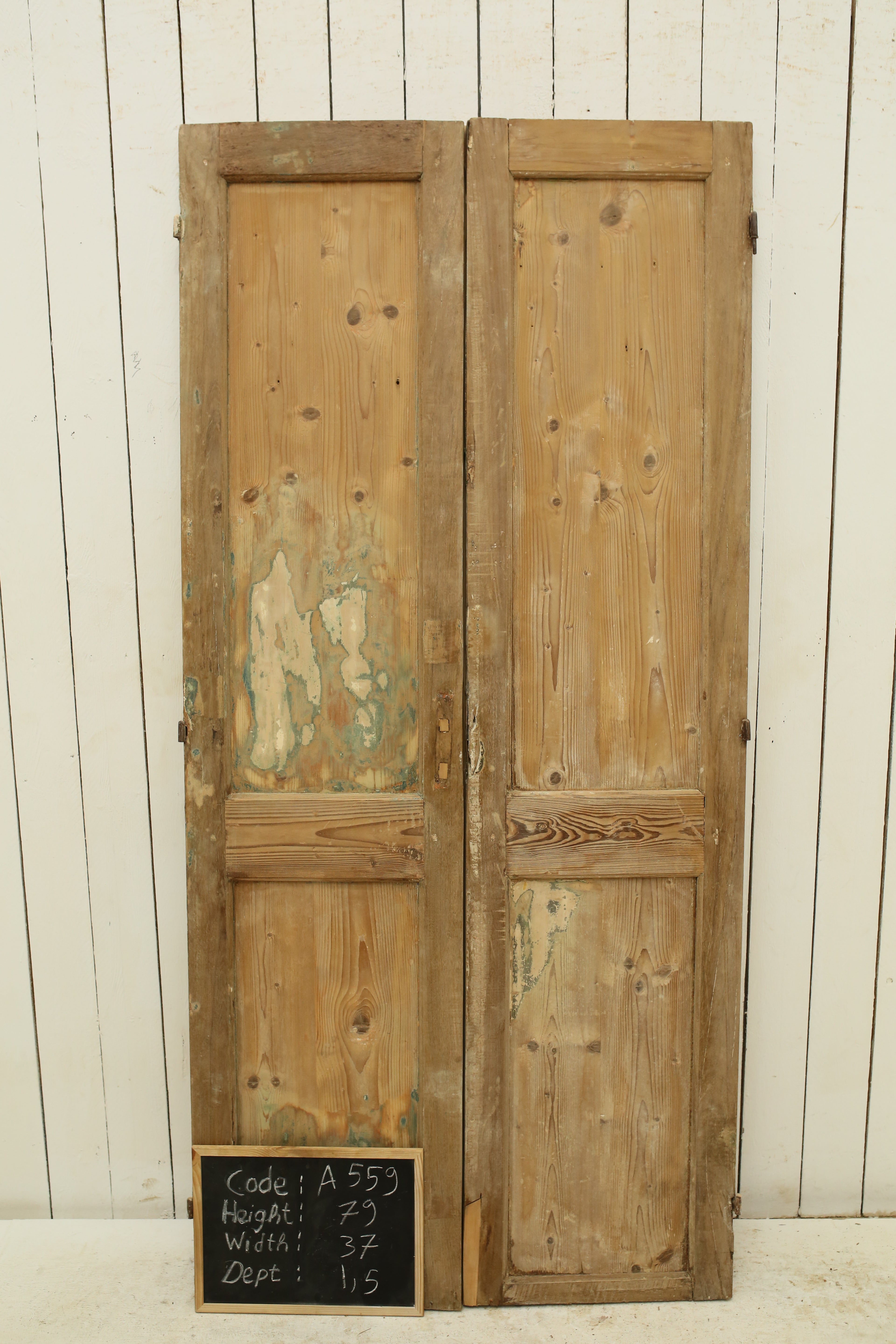 VINTAGE DBL FRENCH DOOR A559